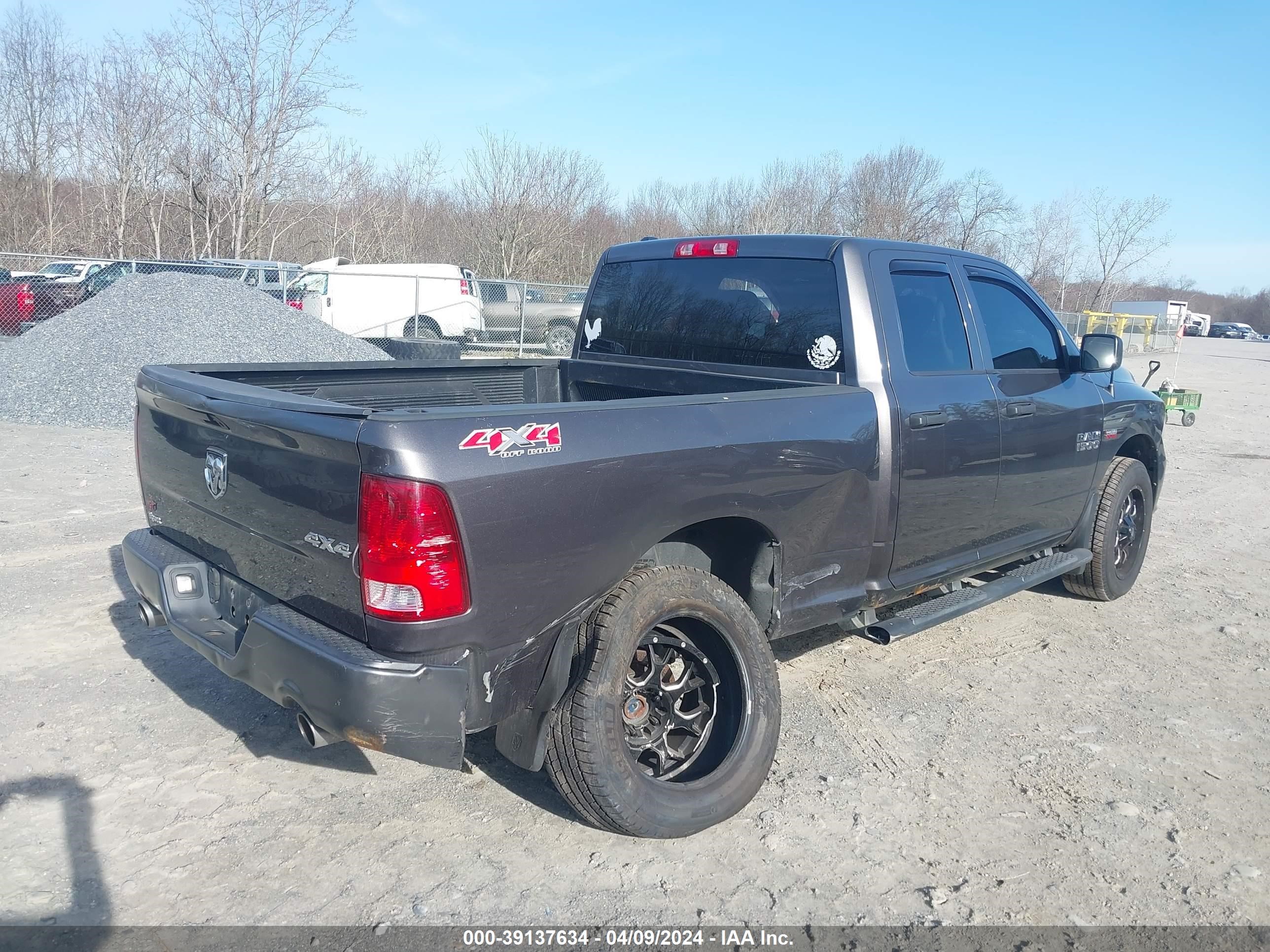 2014 Ram 1500 Express vin: 1C6RR7FT5ES433033