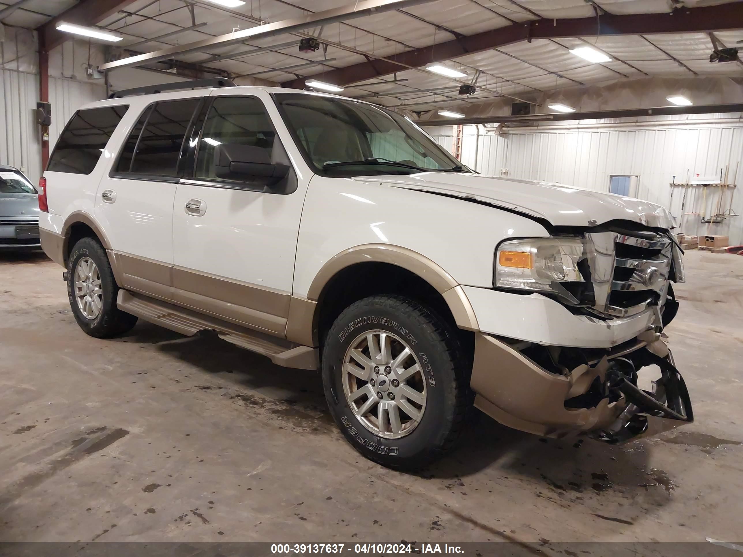 2012 Ford Expedition Xlt vin: 1FMJU1H52CEF33985