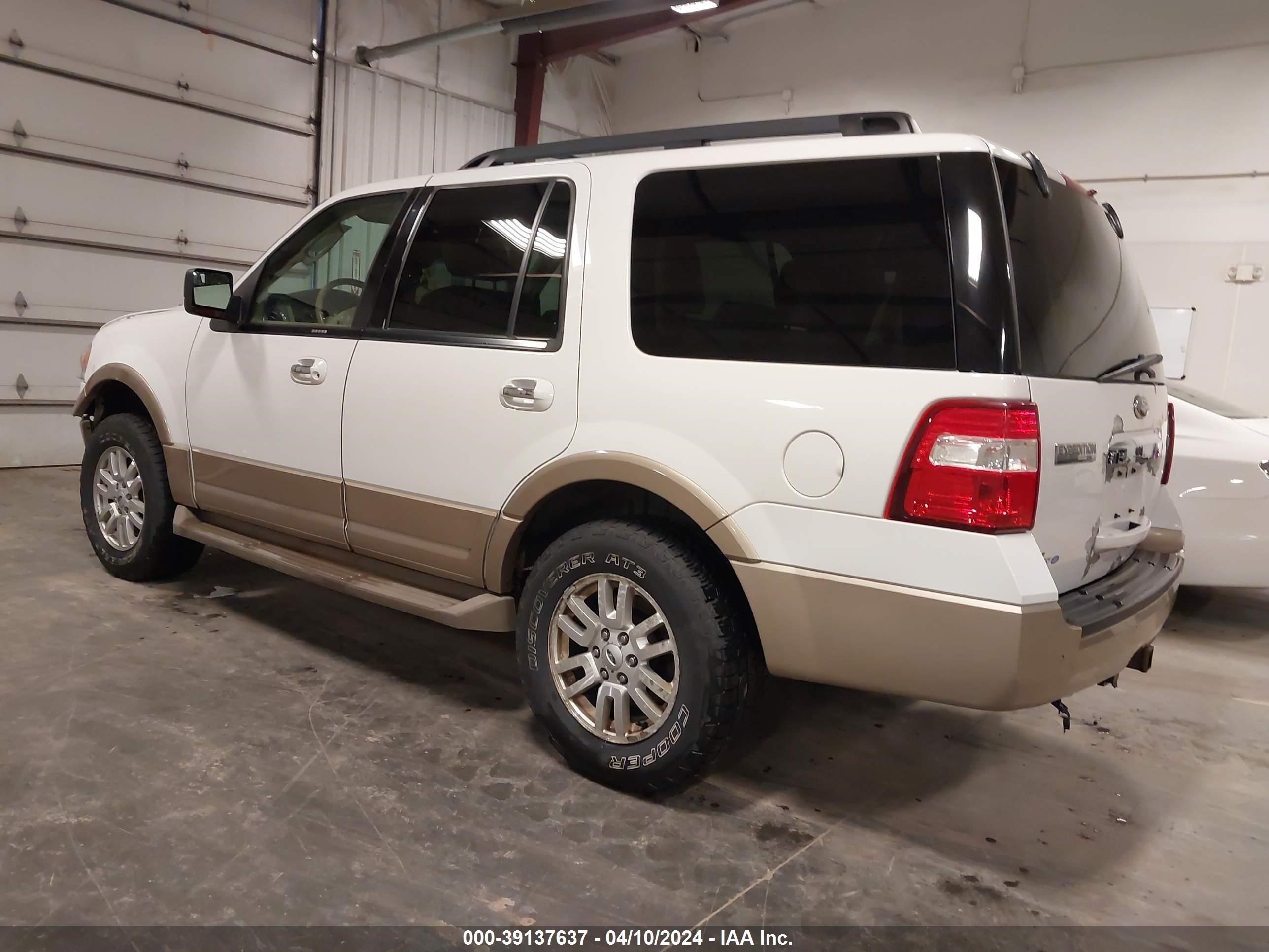 2012 Ford Expedition Xlt vin: 1FMJU1H52CEF33985