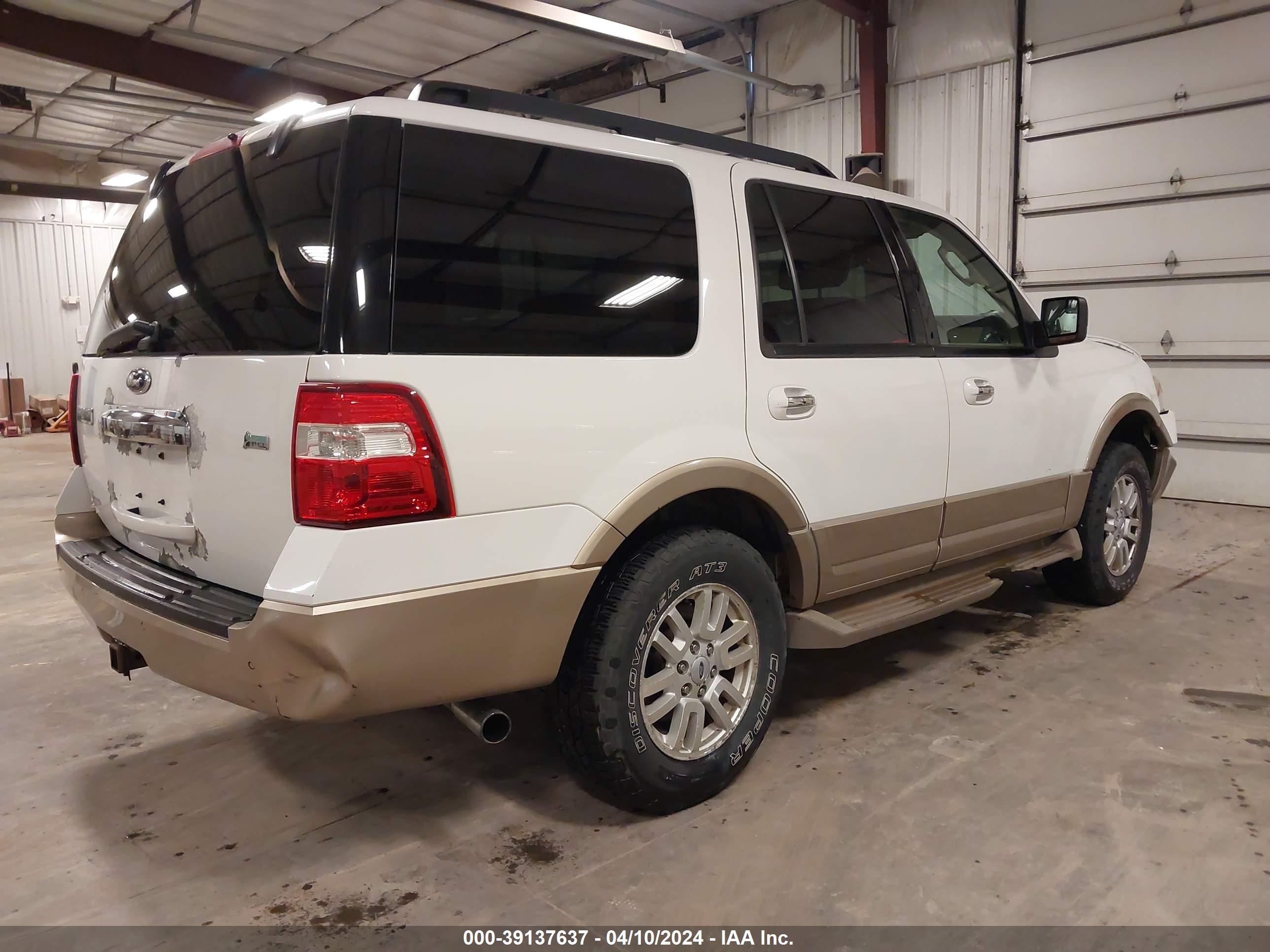 2012 Ford Expedition Xlt vin: 1FMJU1H52CEF33985