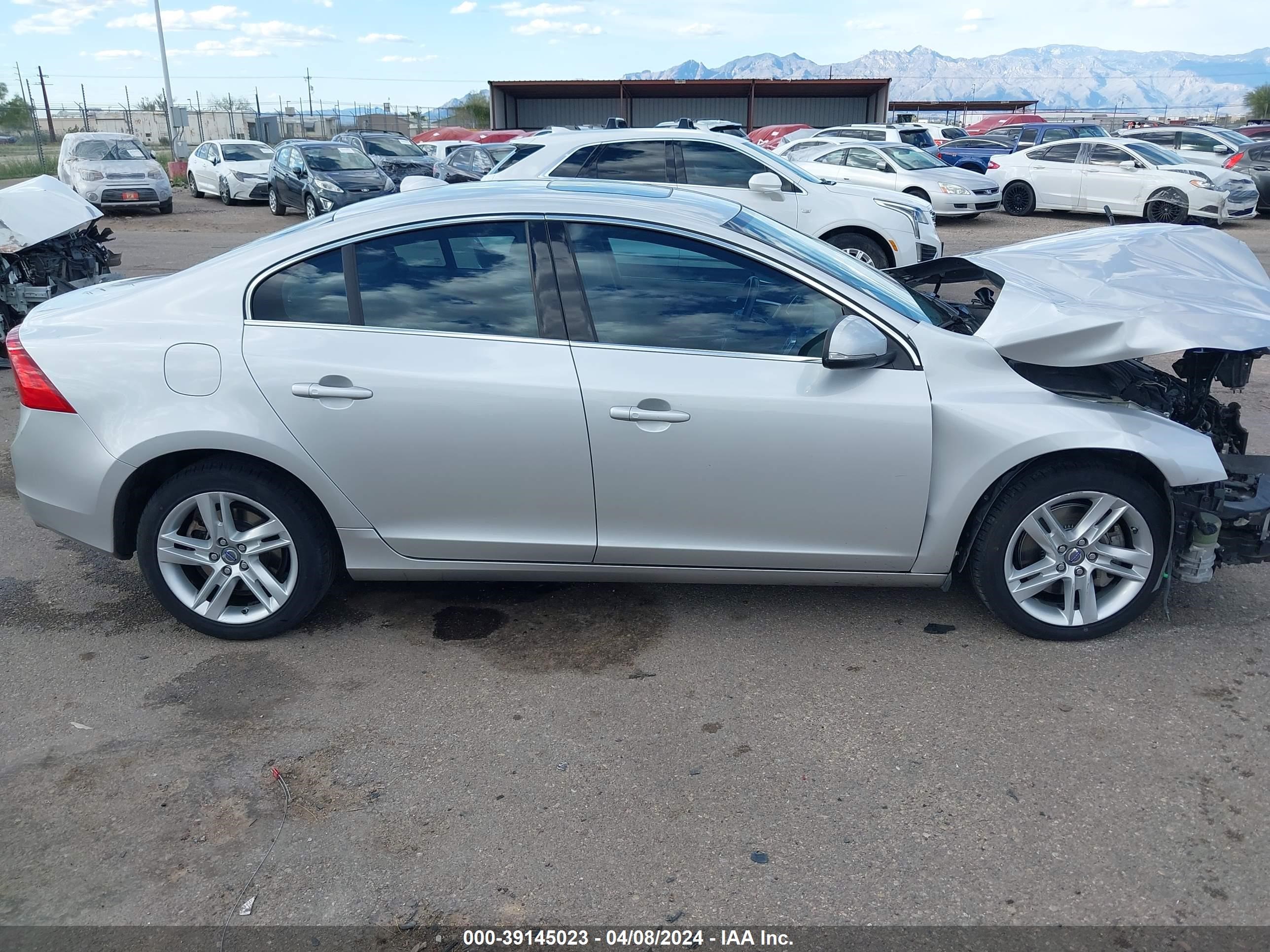 2014 Volvo S60 T5/T5 Platinum/T5 Premier/T5 Premier Plus vin: YV1612FH2E2297648