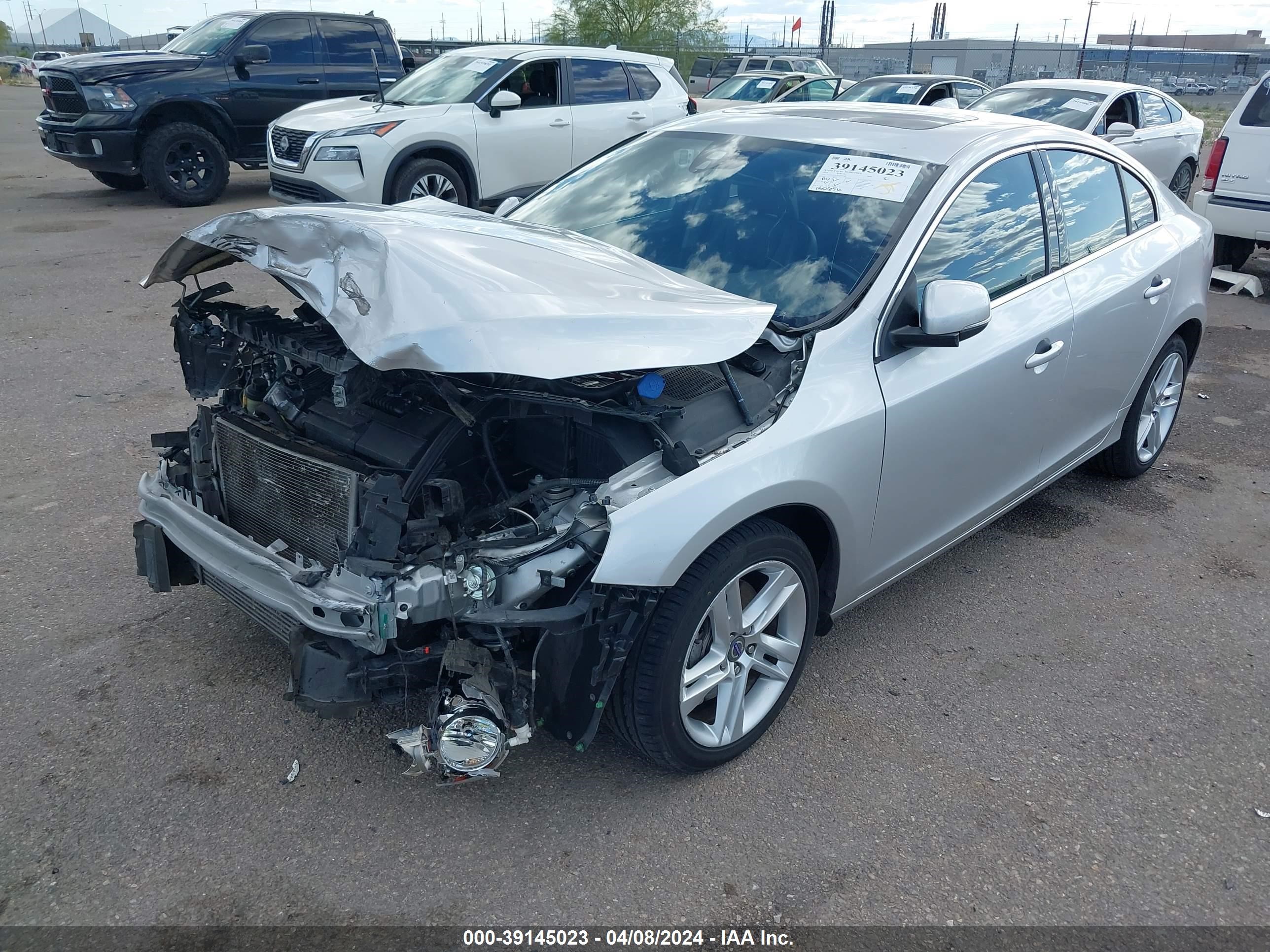 2014 Volvo S60 T5/T5 Platinum/T5 Premier/T5 Premier Plus vin: YV1612FH2E2297648