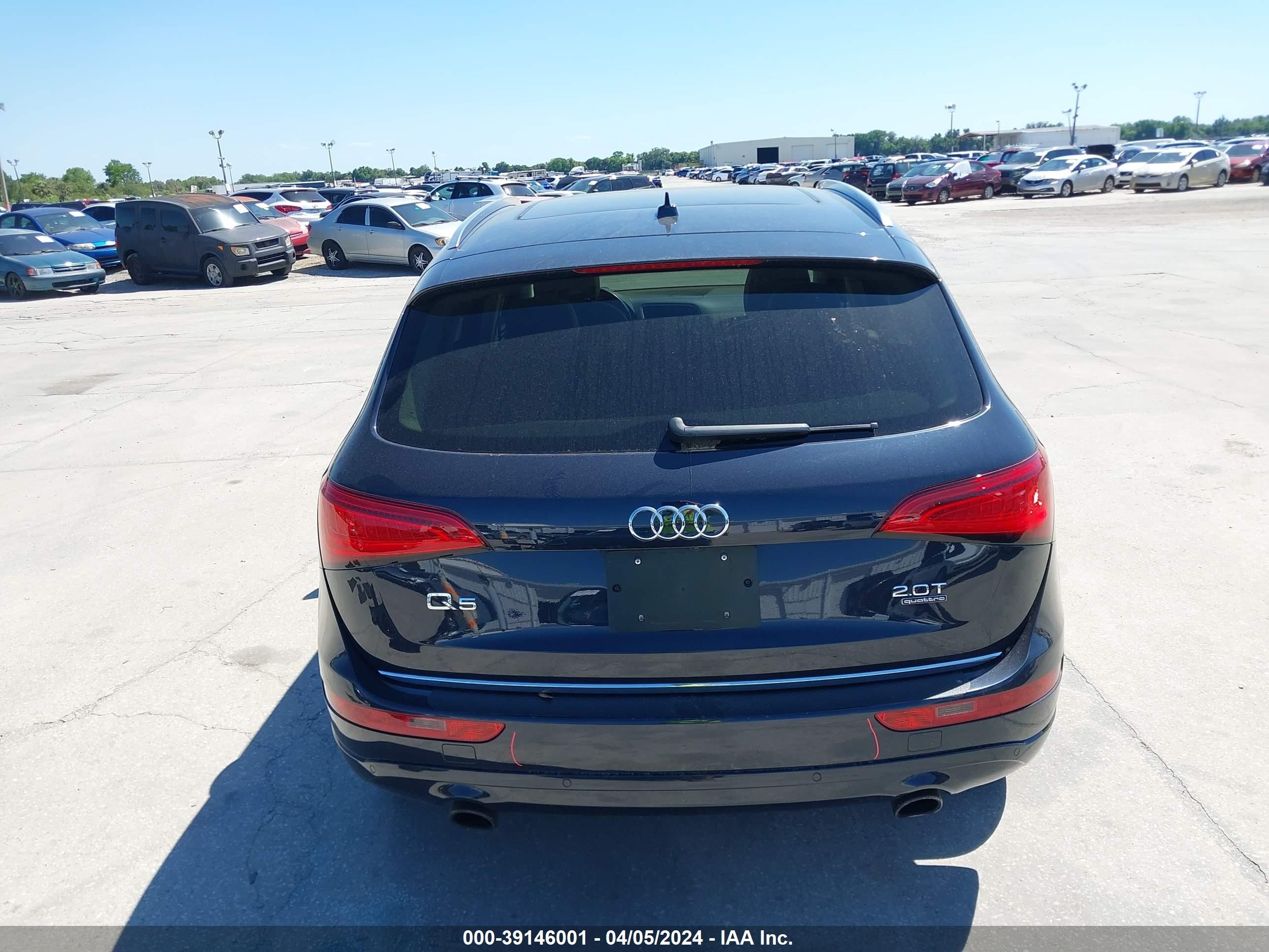 2017 Audi Q5 2.0T Premium vin: WA1C2AFP7HA097859