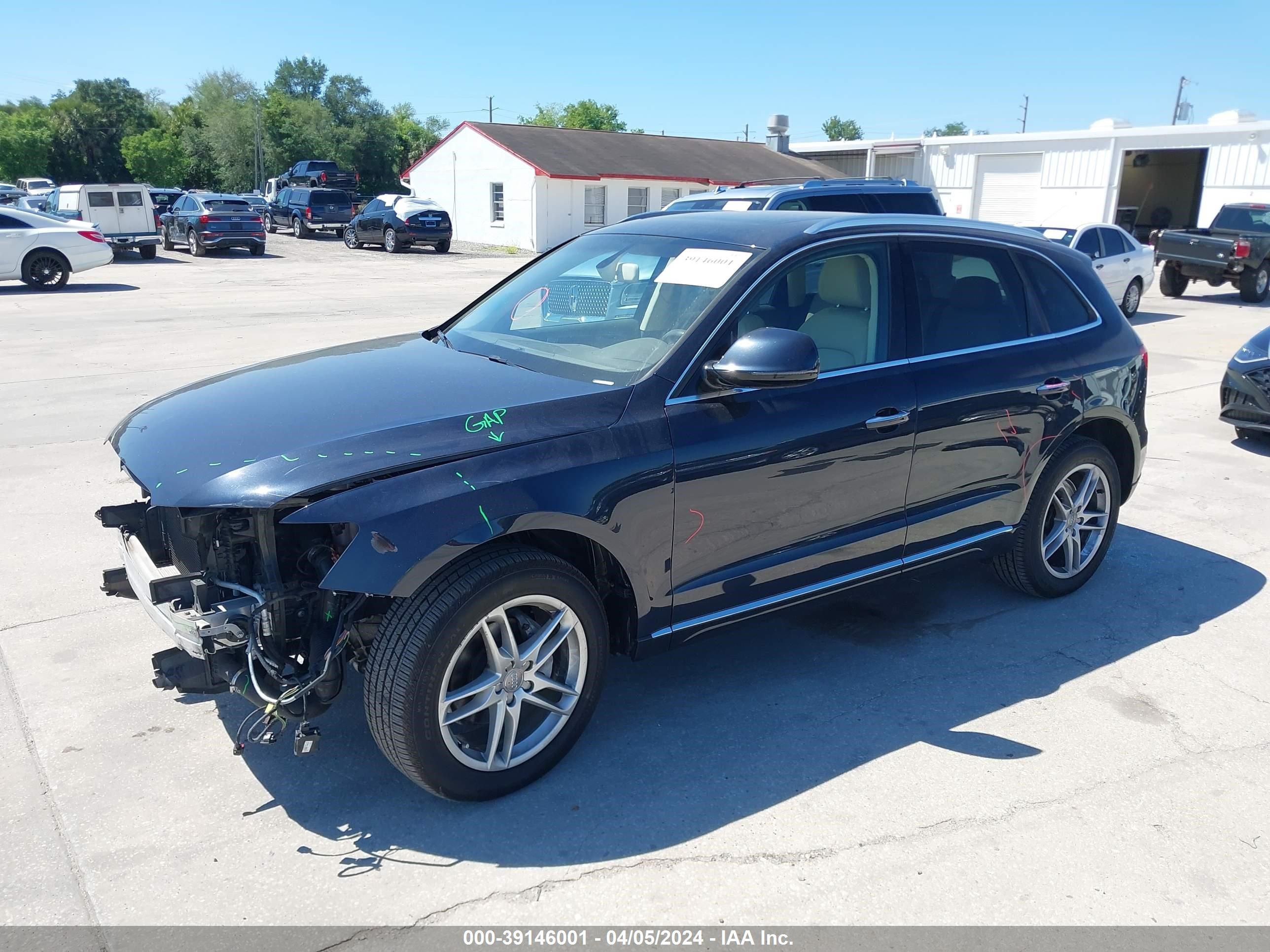 2017 Audi Q5 2.0T Premium vin: WA1C2AFP7HA097859