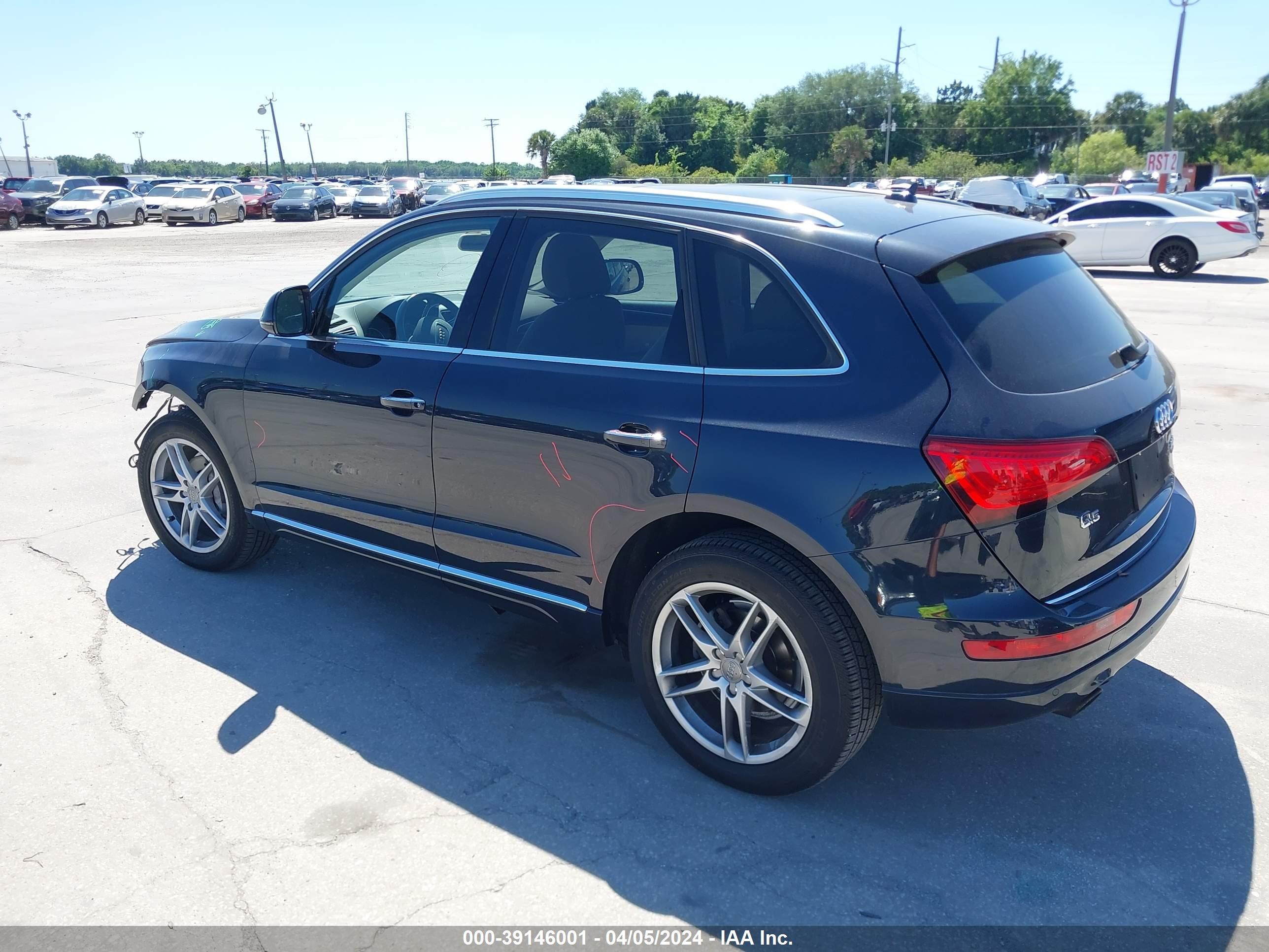 2017 Audi Q5 2.0T Premium vin: WA1C2AFP7HA097859