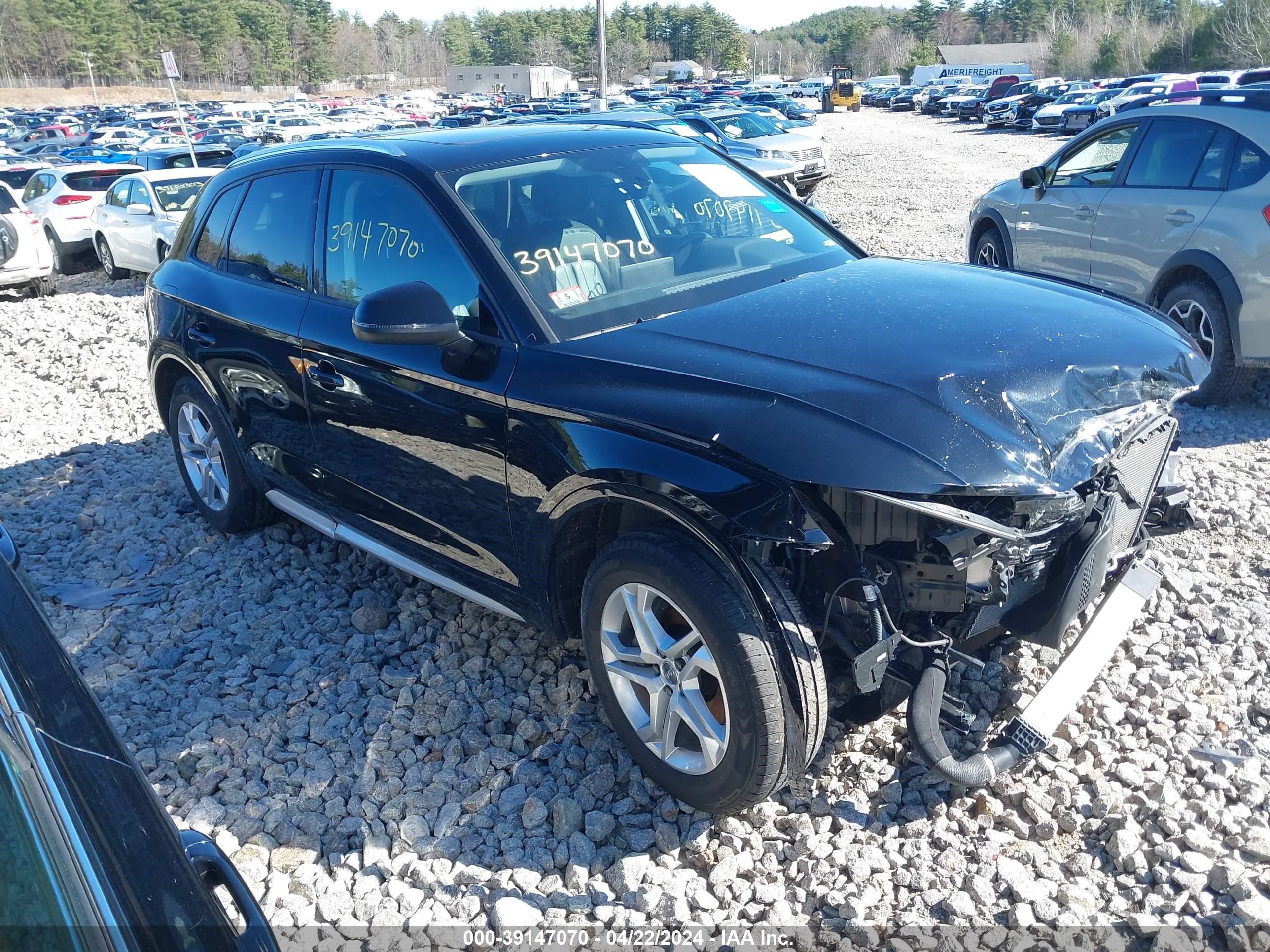 2018 Audi Q5 2.0T Premium/2.0T Tech Premium vin: WA1ANAFY4J2202882