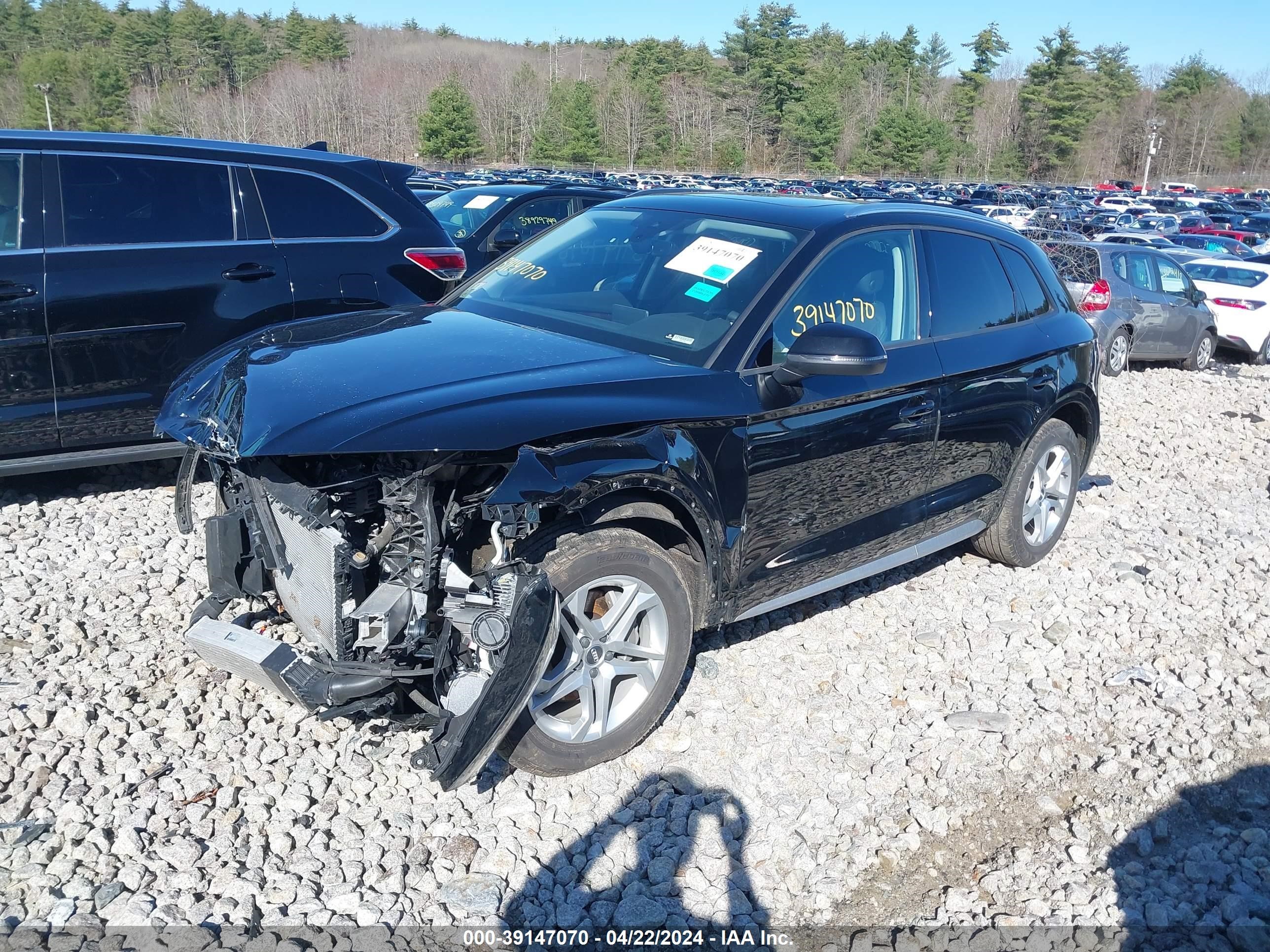 2018 Audi Q5 2.0T Premium/2.0T Tech Premium vin: WA1ANAFY4J2202882