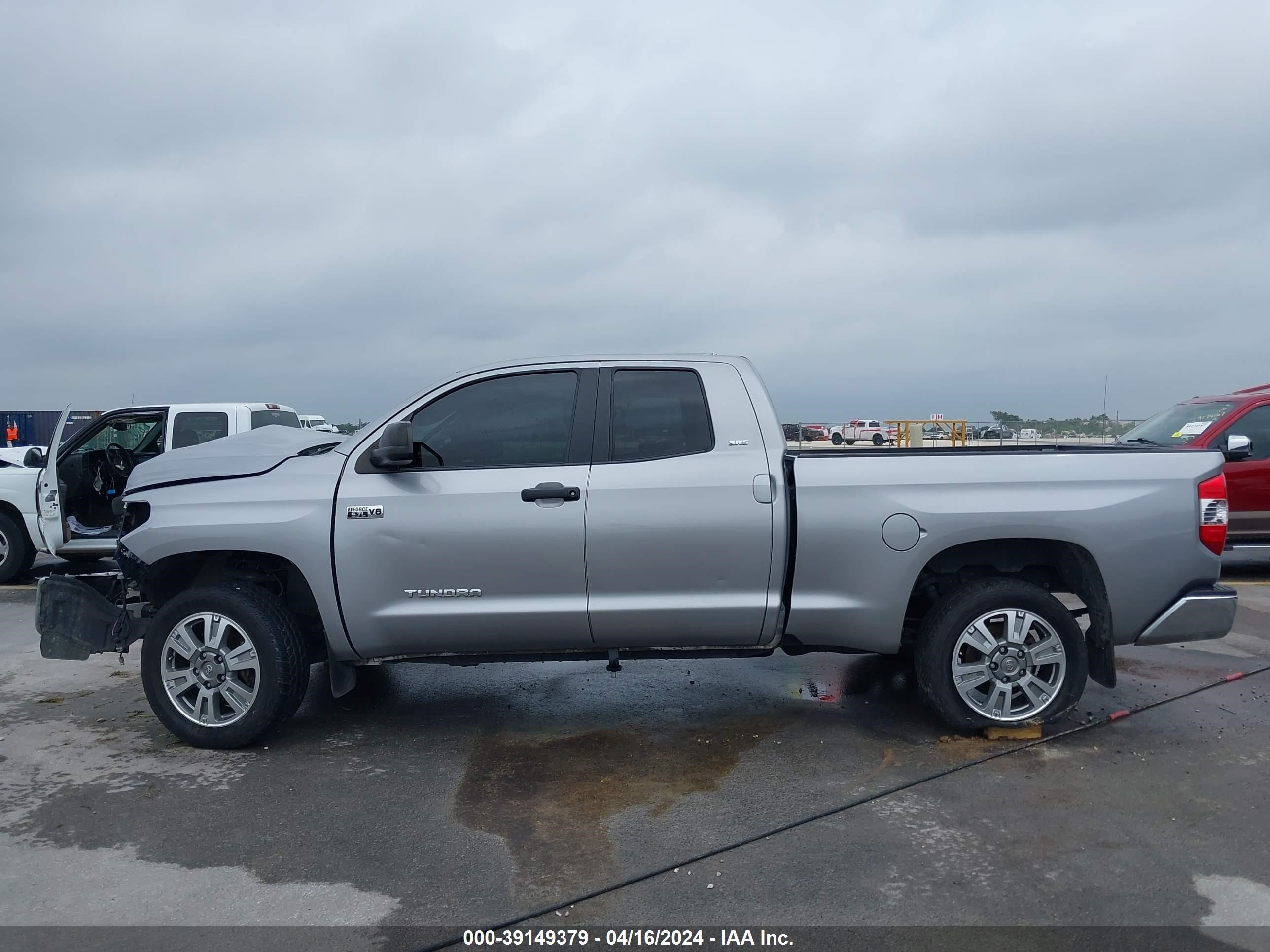 2016 Toyota Tundra Sr5 5.7L V8 vin: 5TFRW5F19GX196296