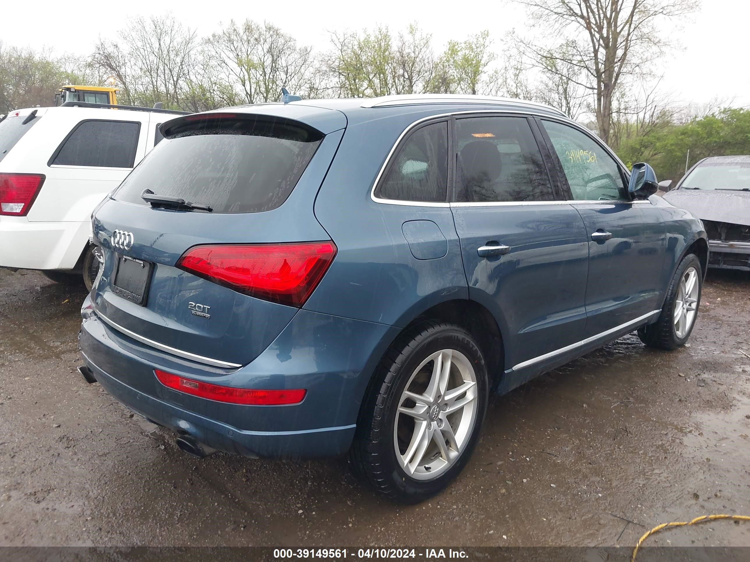 2016 Audi Q5 2.0T Premium vin: WA1L2AFP1GA044119