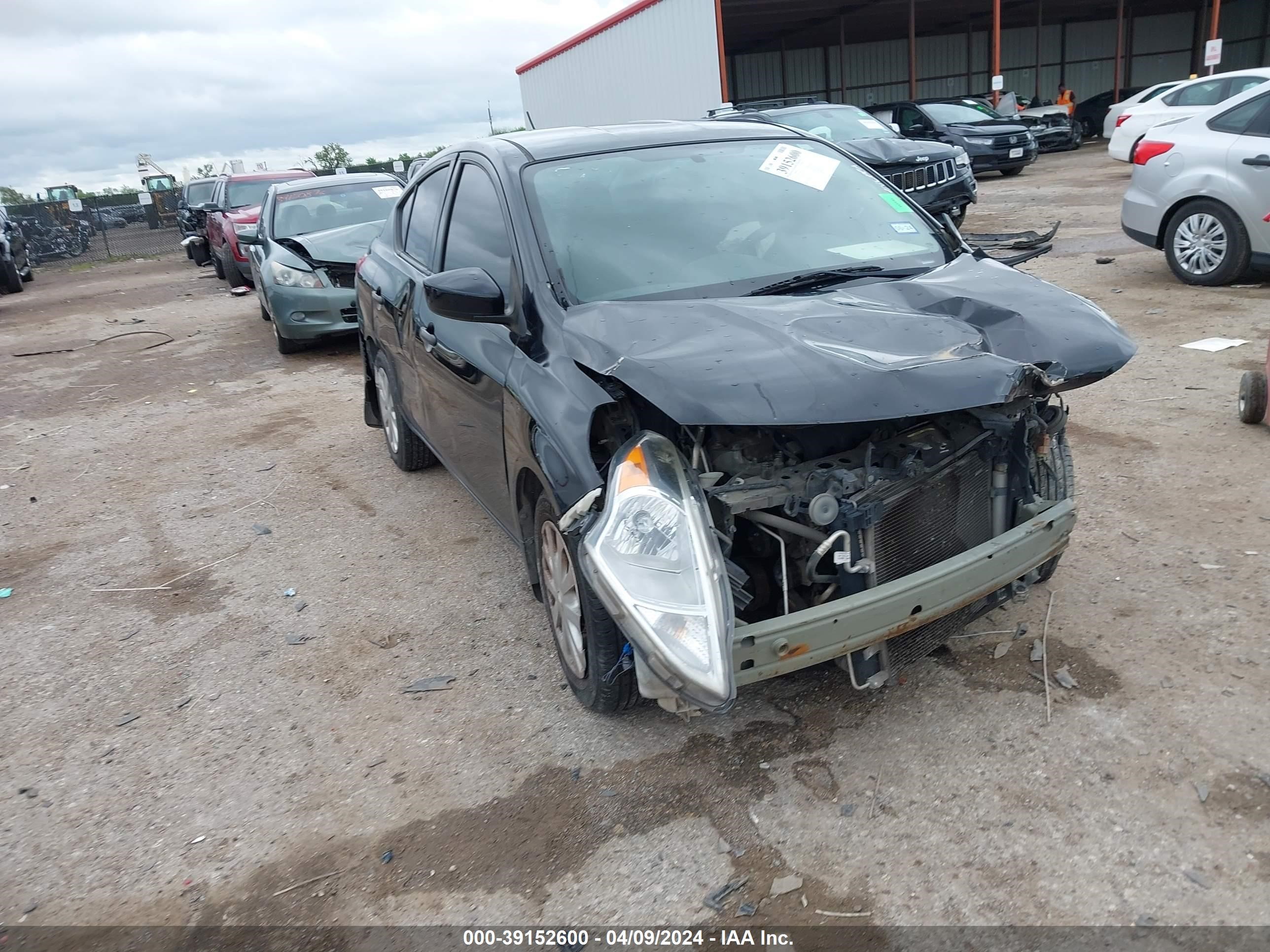 2016 Nissan Versa 1.6 S vin: 3N1CN7AP9GL862782