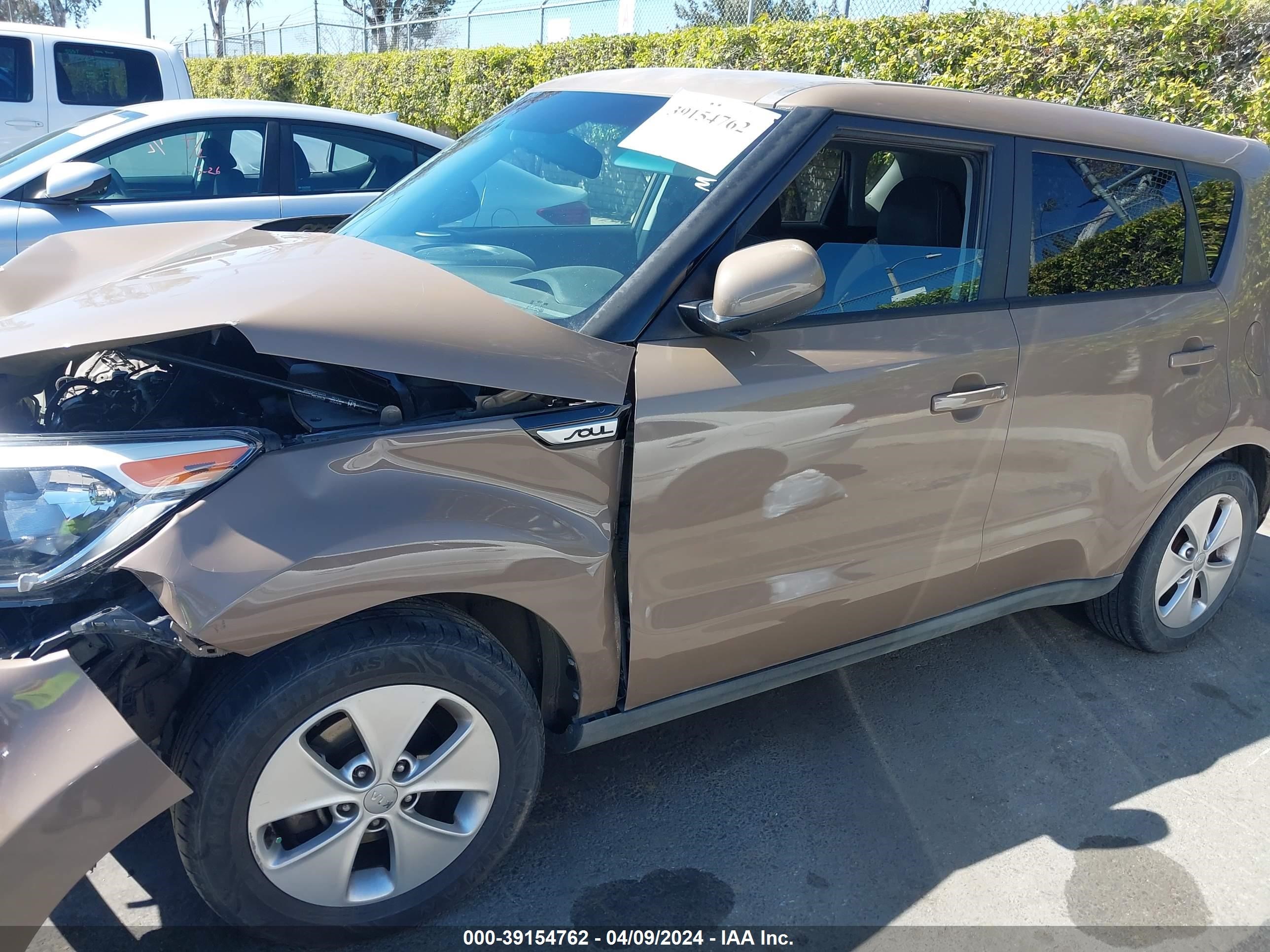 2016 Kia Soul vin: KNDJN2A27G7290806