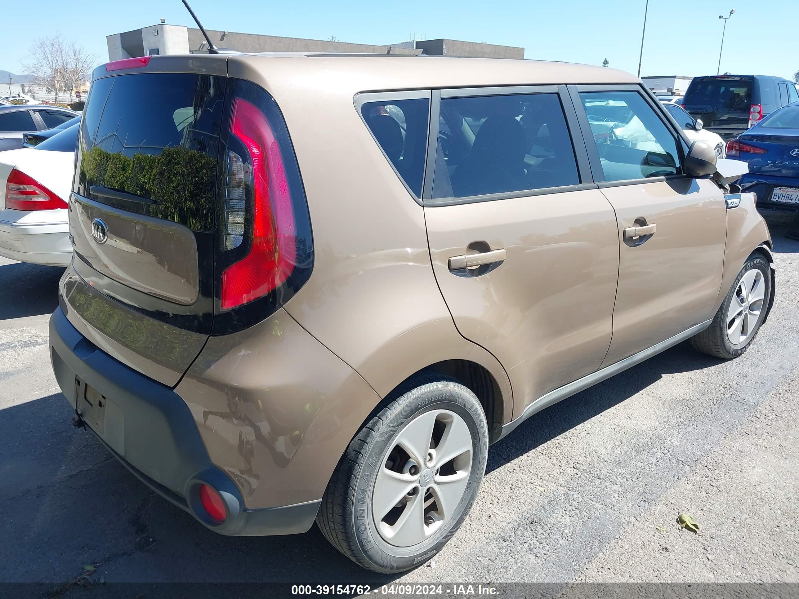 2016 Kia Soul vin: KNDJN2A27G7290806