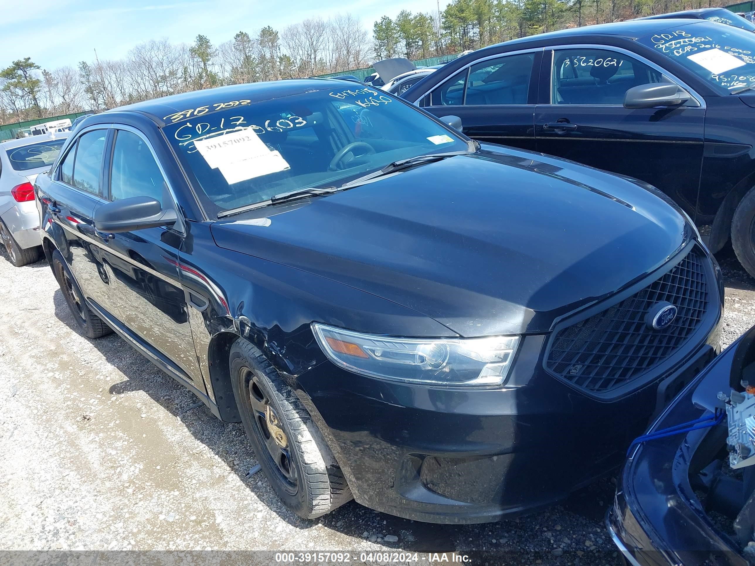 2016 Ford Police Interceptor vin: 1FAHP2MK4GG116850