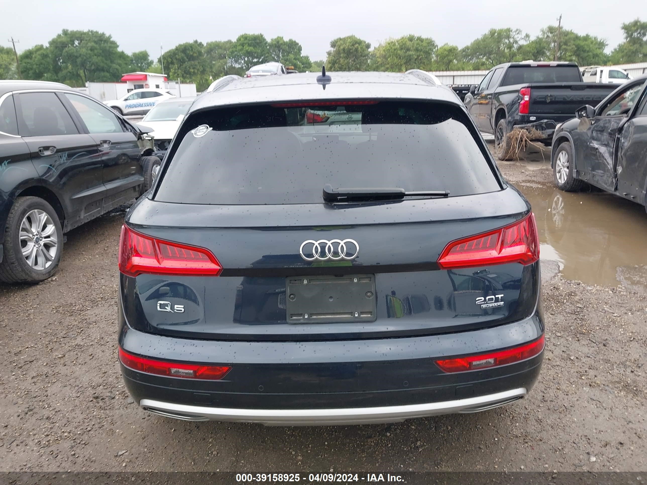 2018 Audi Q5 2.0T Premium/2.0T Tech Premium vin: WA1BNAFY6J2205710