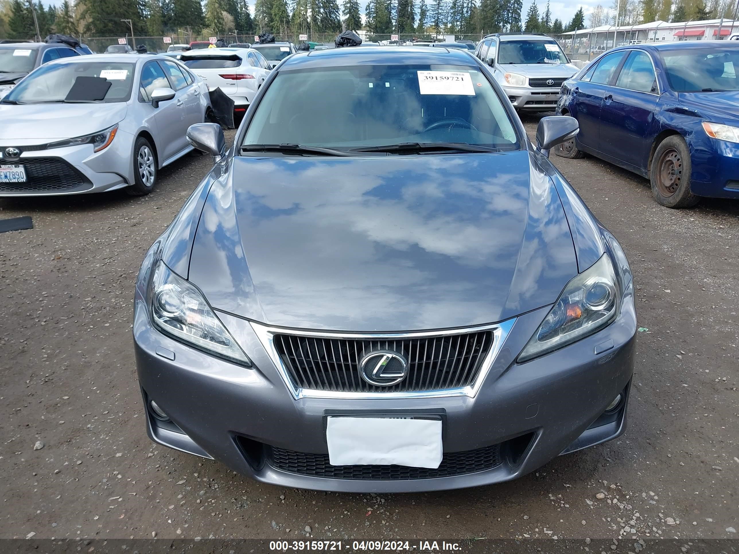 2012 Lexus Is 350 vin: JTHCE5C23C5002372