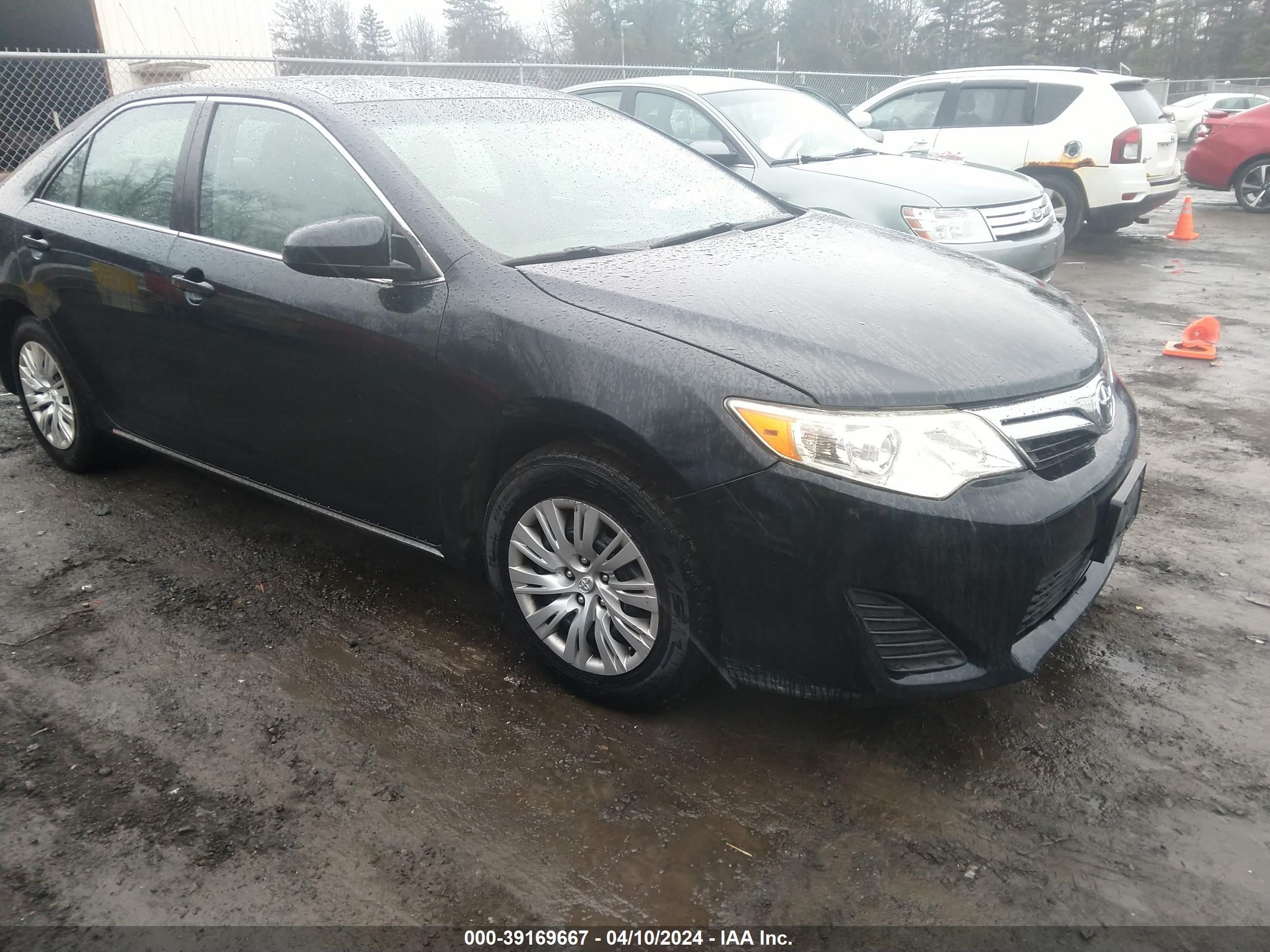 2012 Toyota Camry Le vin: 4T4BF1FK5CR239967