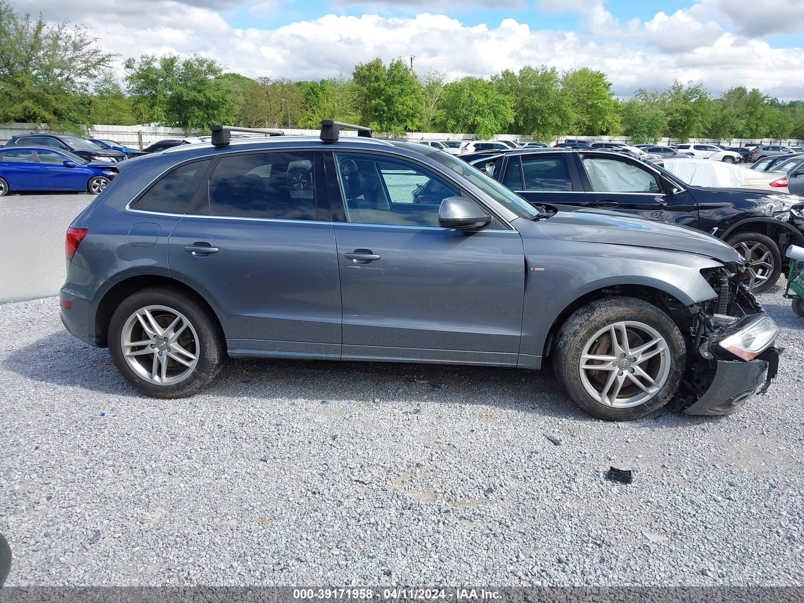 2013 Audi Q5 3.0T Premium Plus vin: WA1DGAFPXDA034464