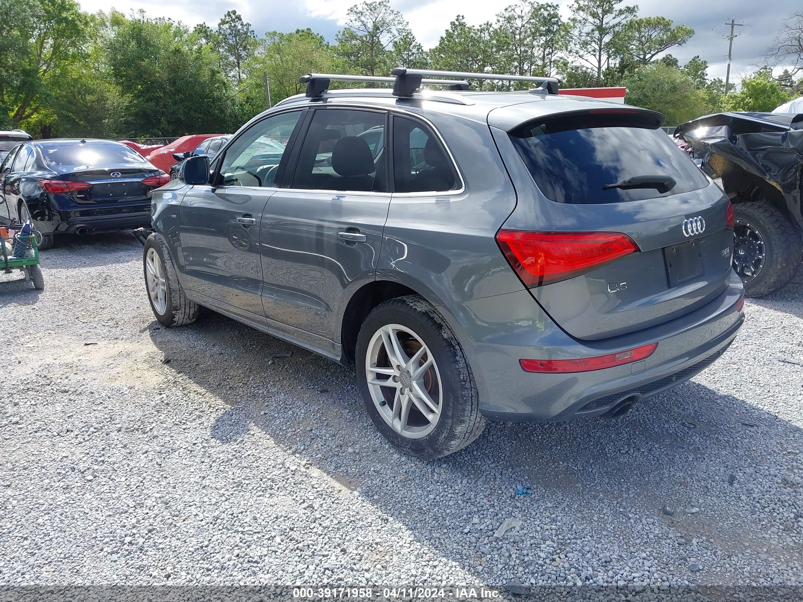 2013 Audi Q5 3.0T Premium Plus vin: WA1DGAFPXDA034464