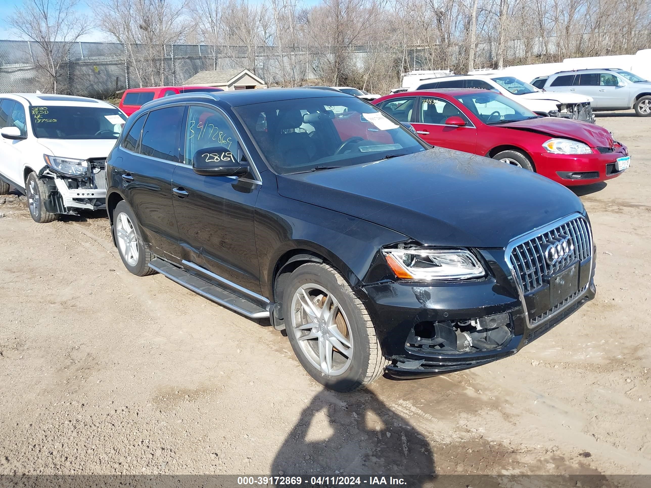 2016 Audi Q5 2.0T Premium vin: WA1L2AFPXGA092511