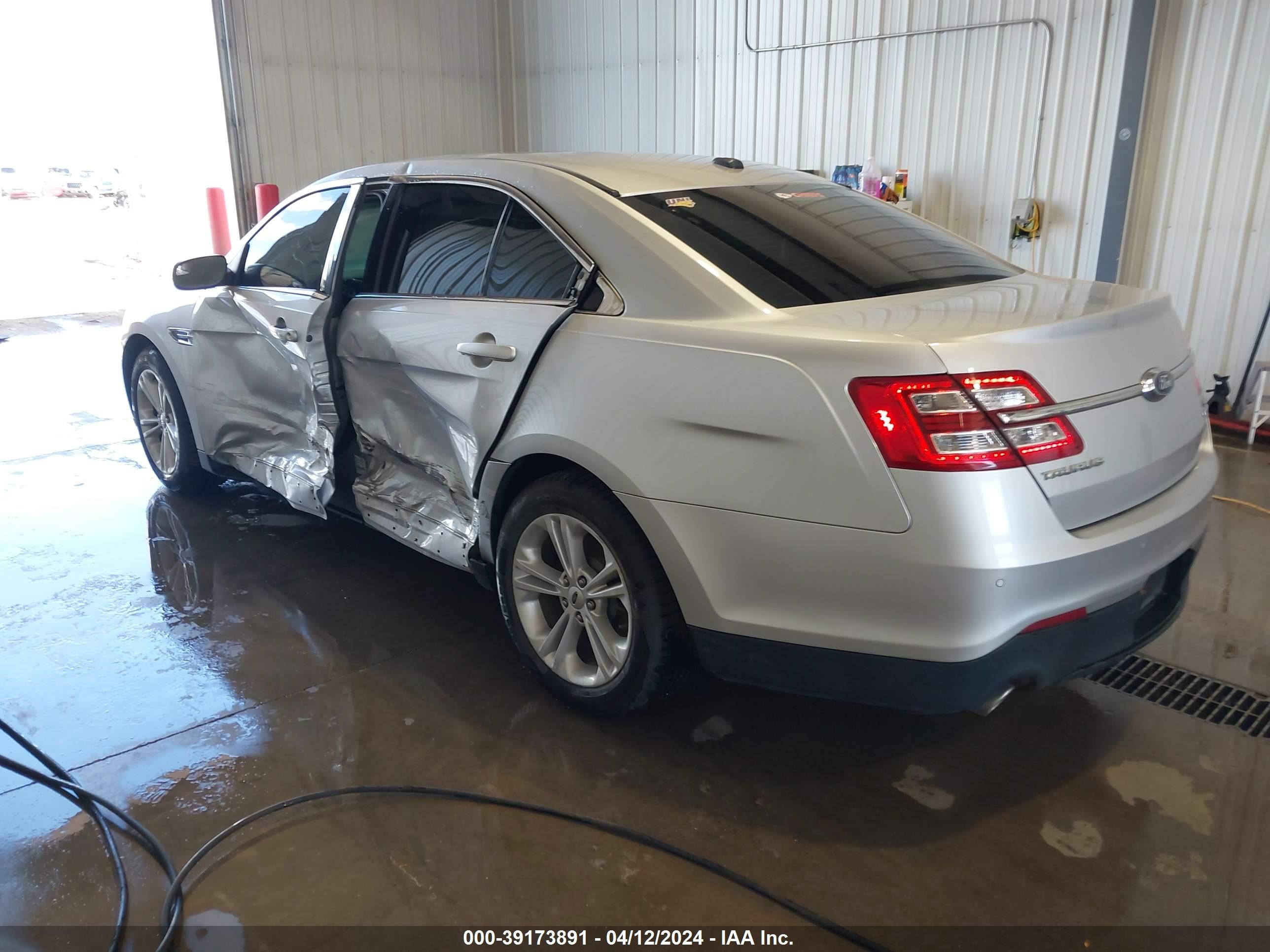 2015 Ford Taurus Sel vin: 1FAHP2E86FG112512