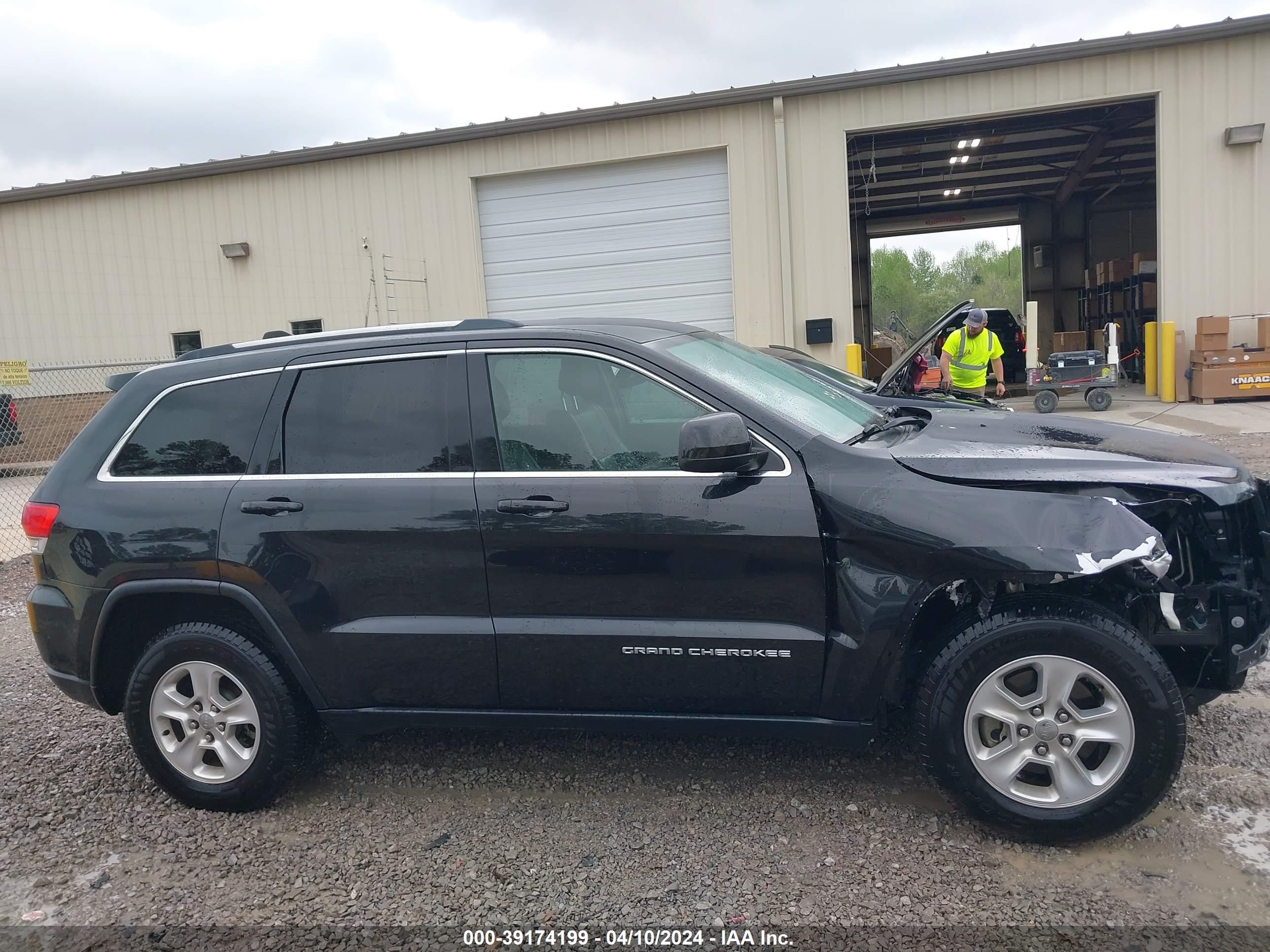 2016 Jeep Grand Cherokee Laredo vin: 1C4RJEAG5GC472720