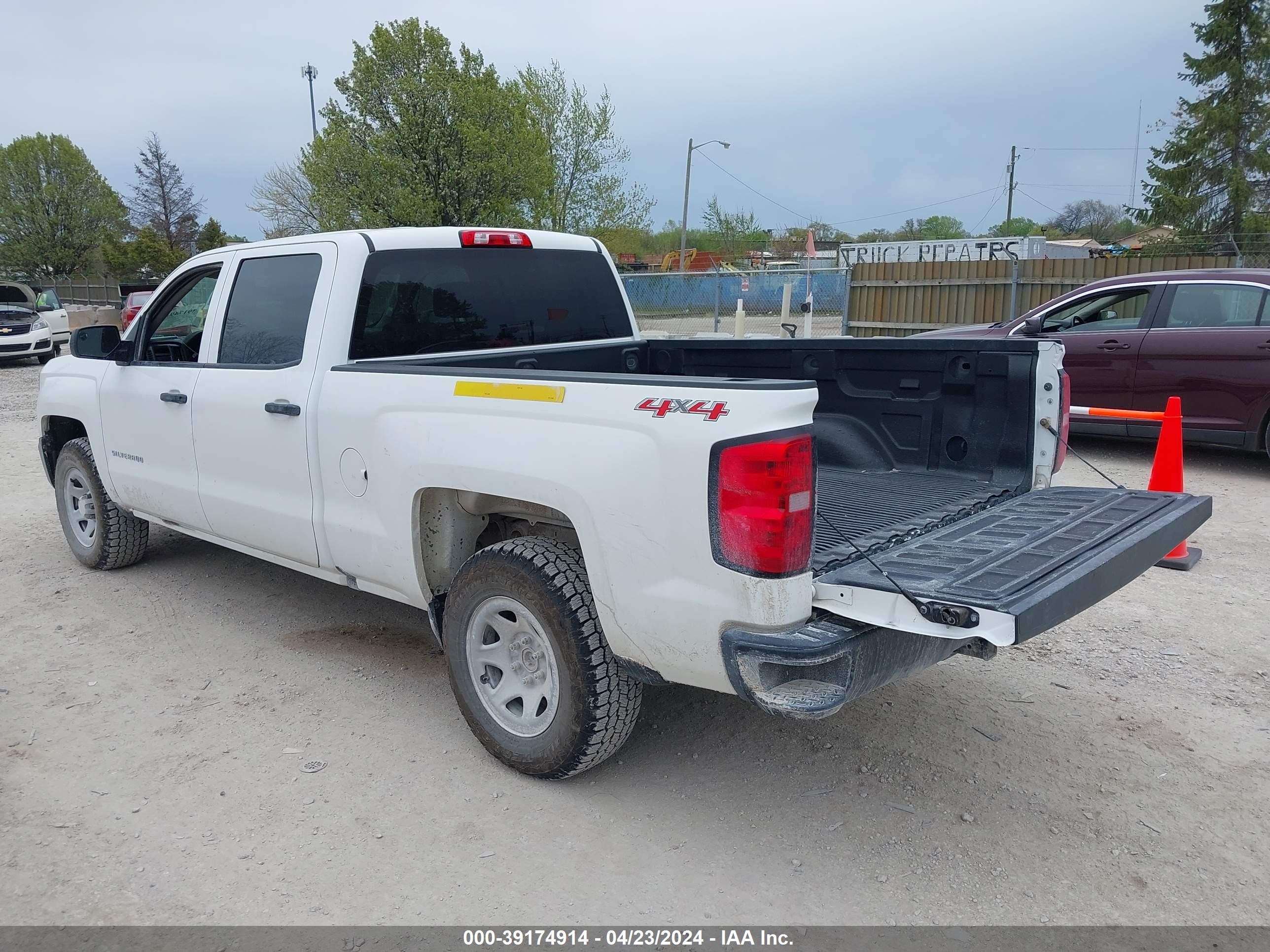 2017 Chevrolet Silverado 1500 Wt vin: 3GCUKNEC2HG229962