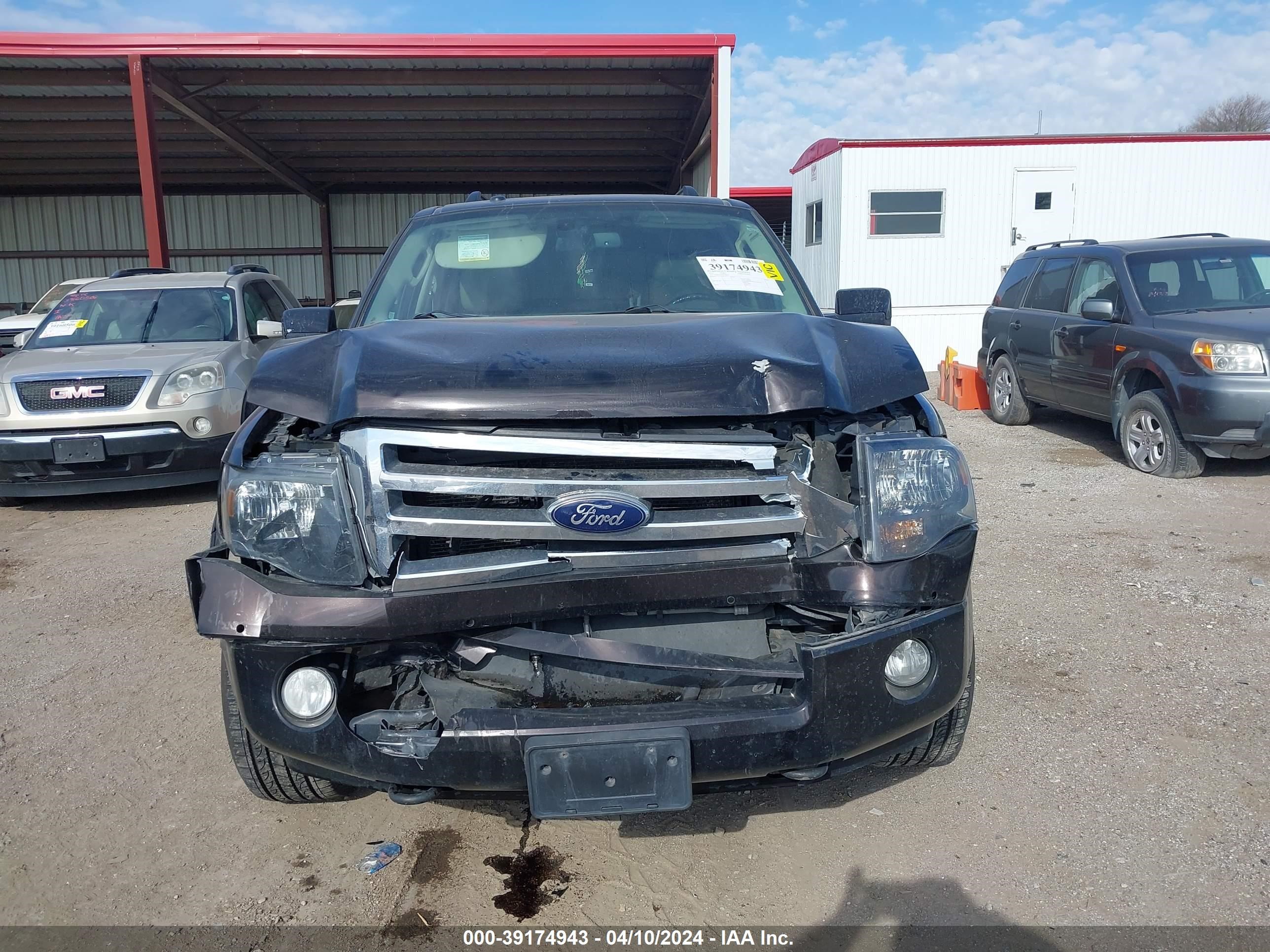 2013 Ford Expedition Limited vin: 1FMJU2A50DEF00033
