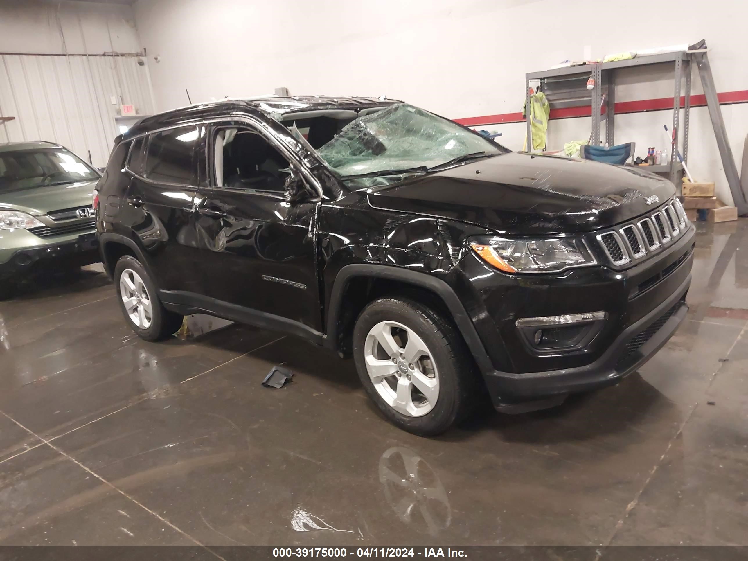 2021 Jeep Compass Latitude 4X4 vin: 3C4NJDBB1MT573846