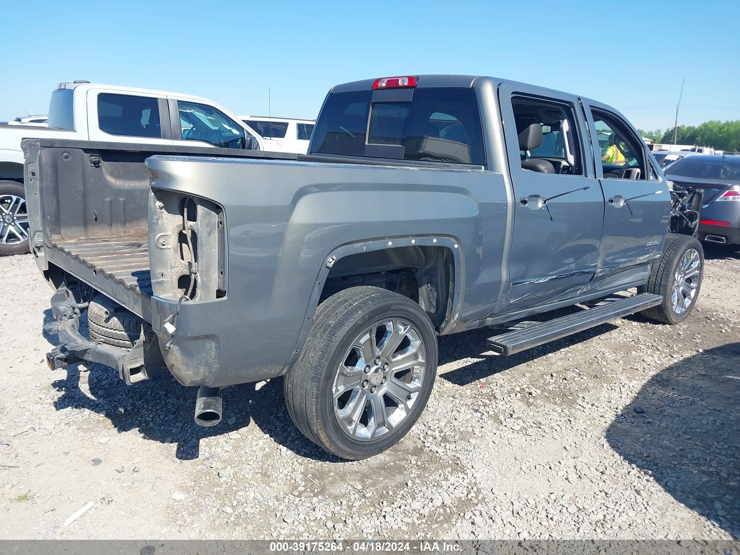 2018 GMC Sierra 1500 Denali vin: 3GTU2PEJ6JG199526