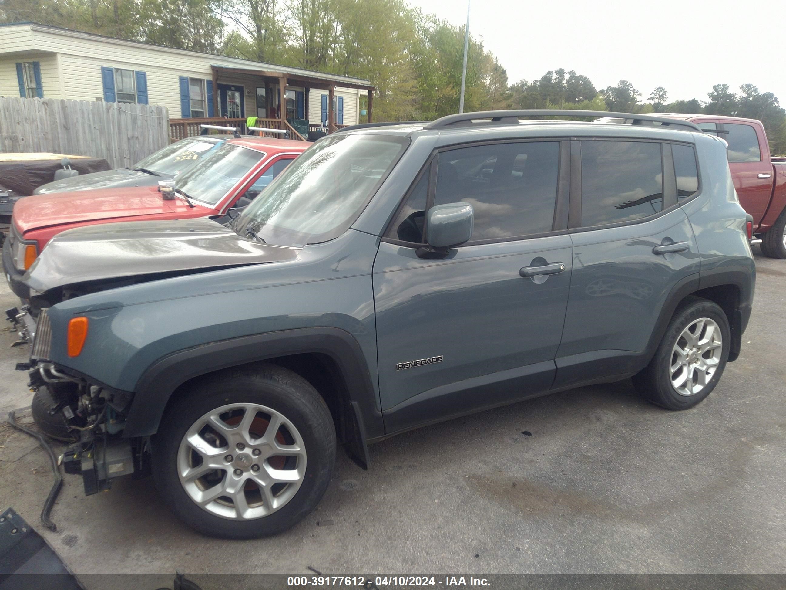 2017 Jeep Renegade Latitude Fwd vin: ZACCJABB7HPG32997