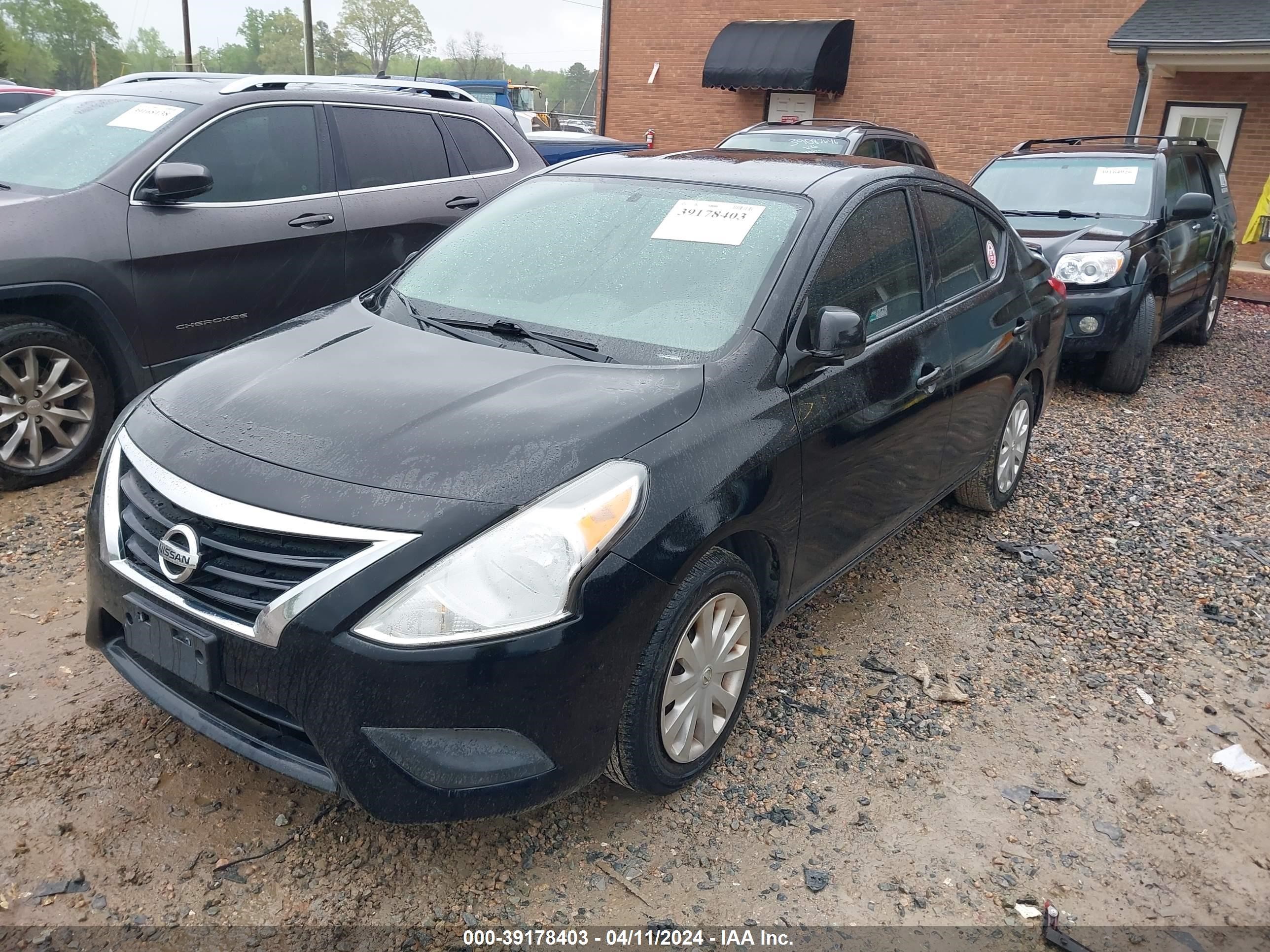 2015 Nissan Versa 1.6 S+ vin: 3N1CN7AP8FL897277