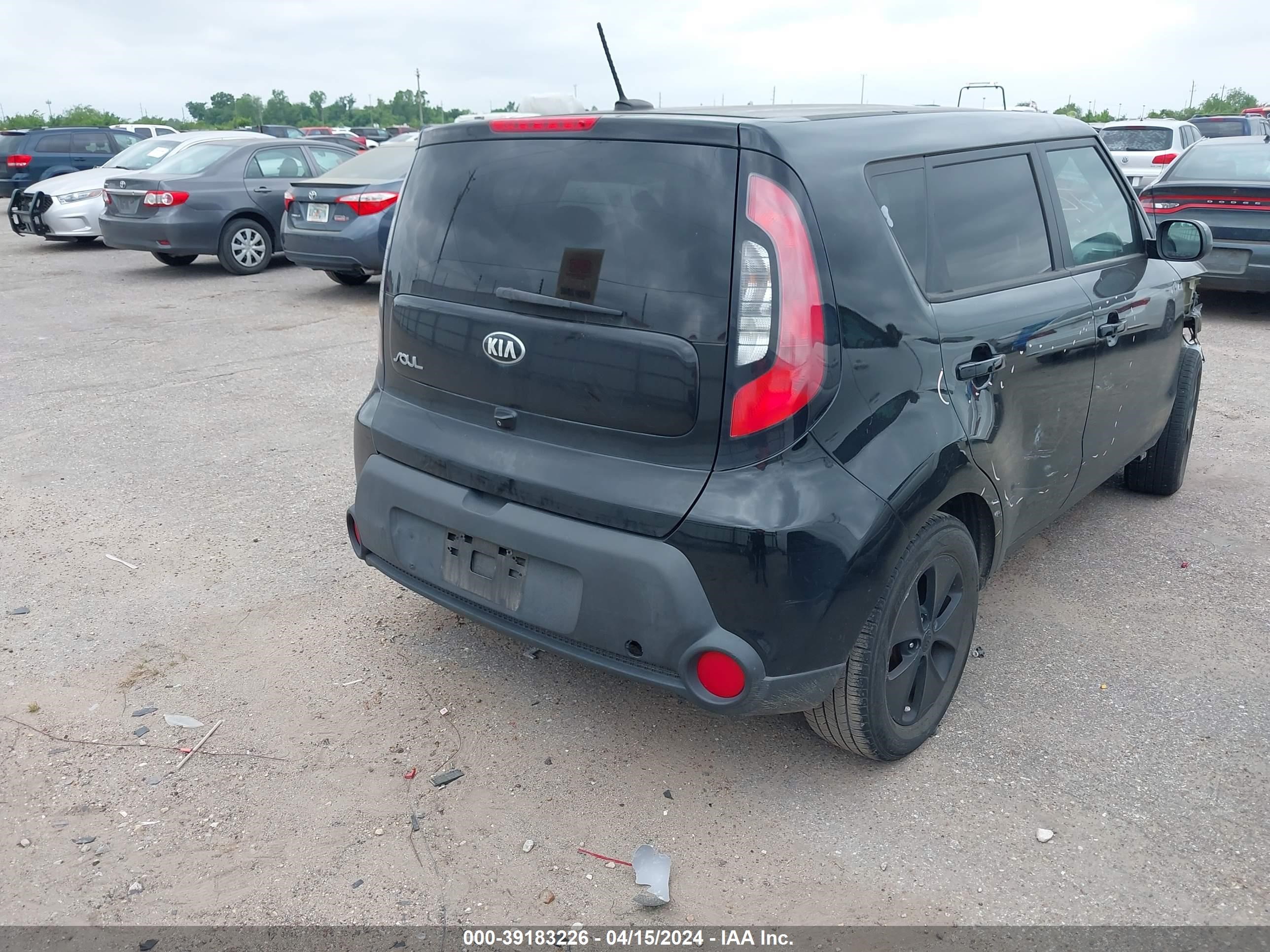 2016 Kia Soul vin: KNDJN2A26G7243654