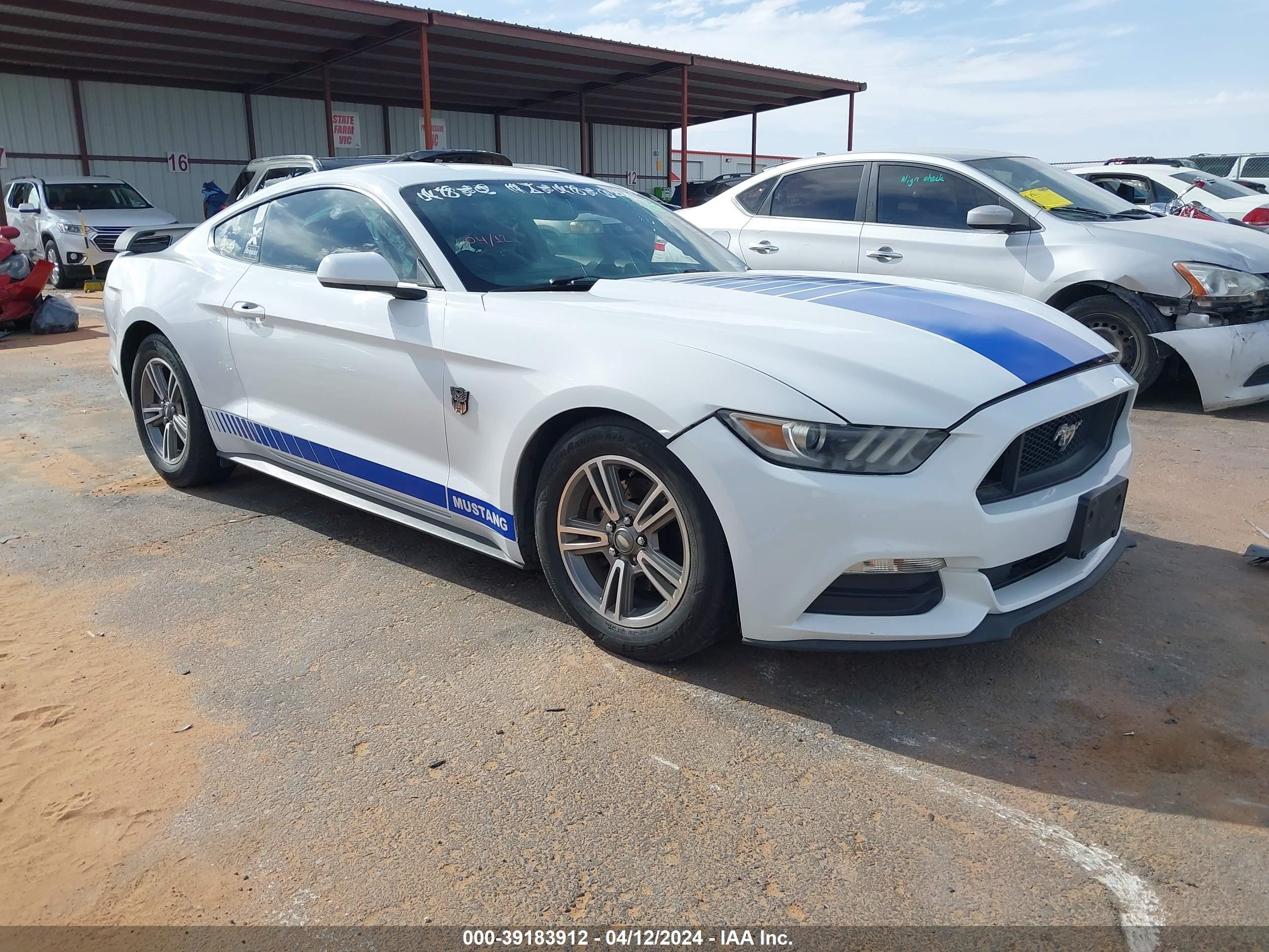 2016 Ford Mustang V6 vin: 1FA6P8AM6G5252151
