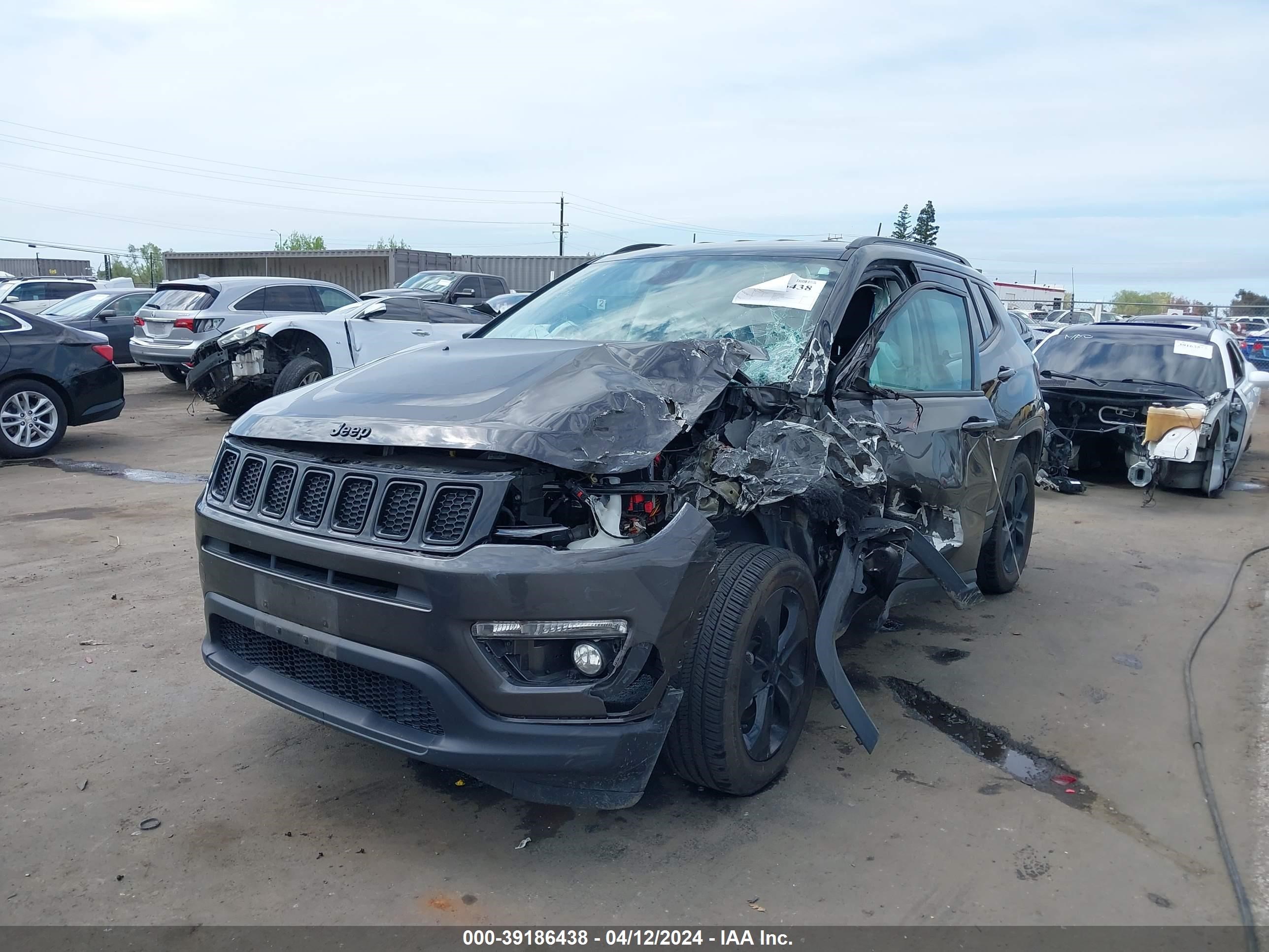 2018 Jeep Compass Altitude 4X4 vin: 3C4NJDBB1JT395710