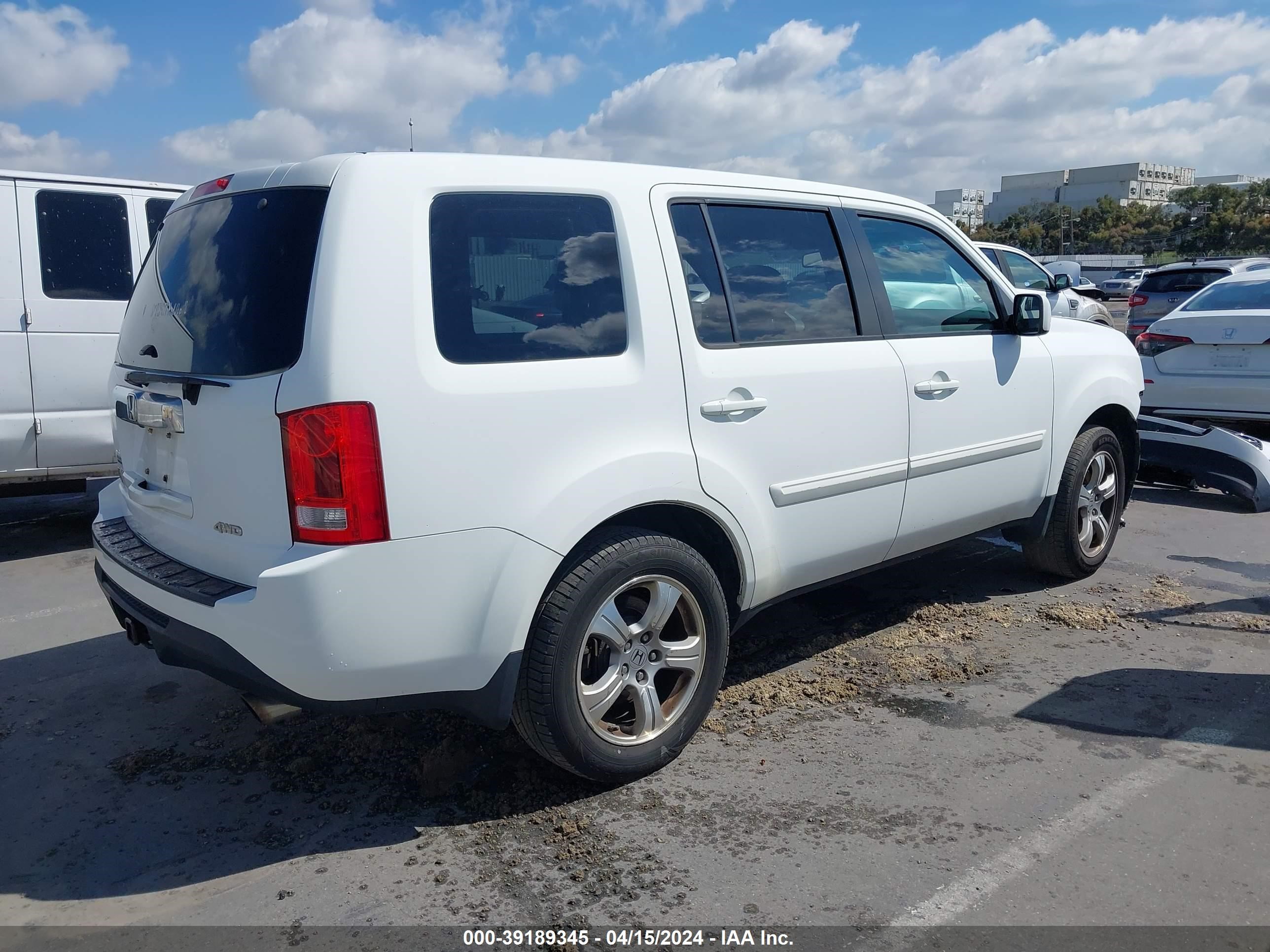 2015 Honda Pilot Ex-L vin: 5FNYF4H52FB023427