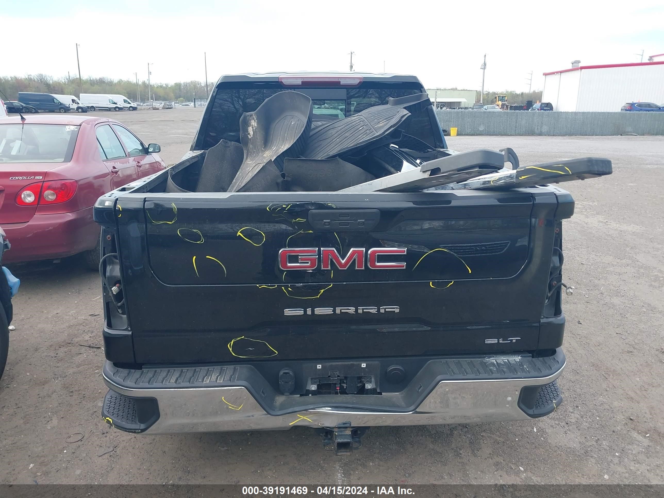 2021 GMC Sierra 1500 4Wd Short Box Slt vin: 3GTU9DETXMG430136