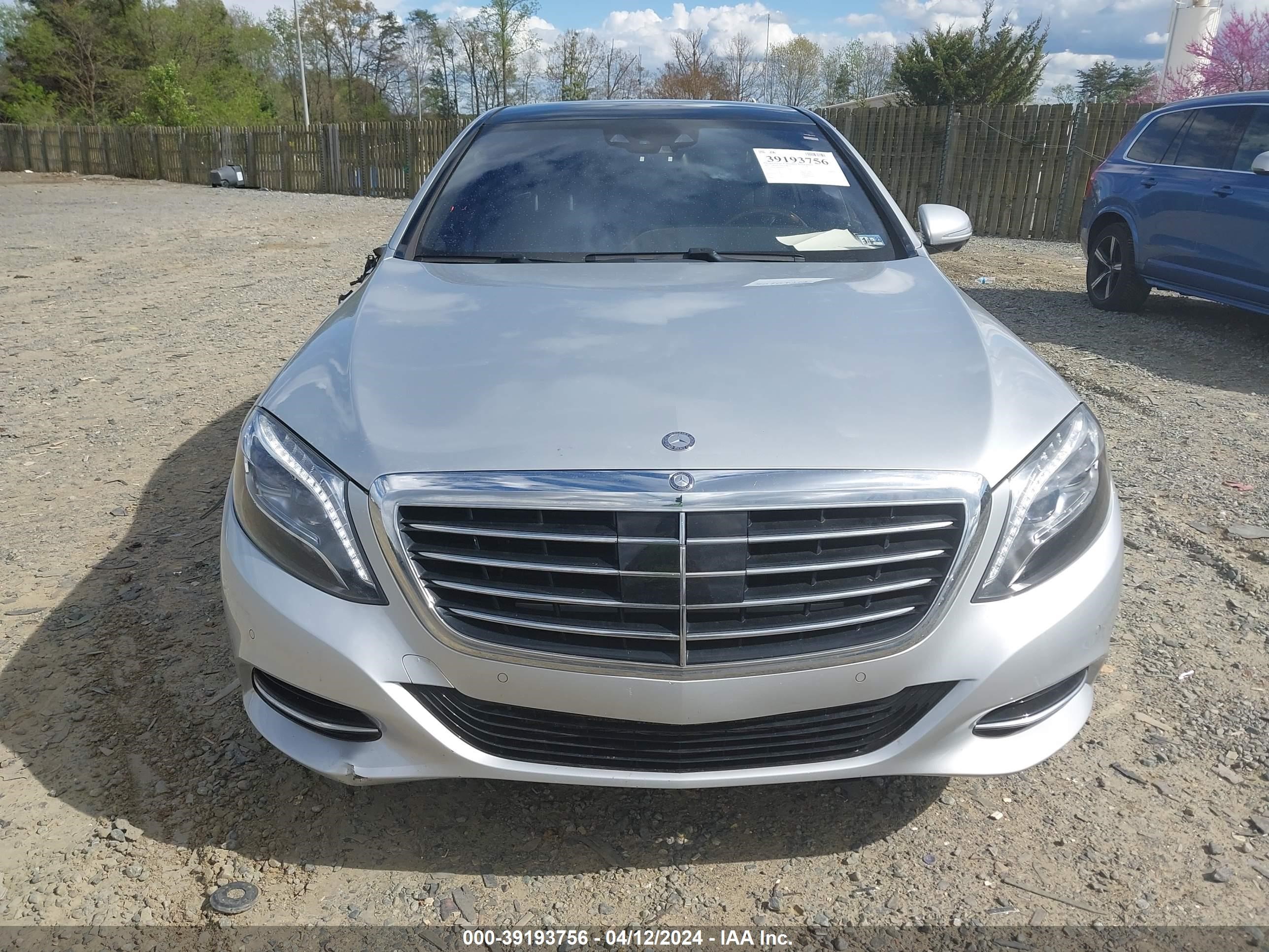 2015 Mercedes-Benz S 550 4Matic vin: WDDUG8FB5FA145239