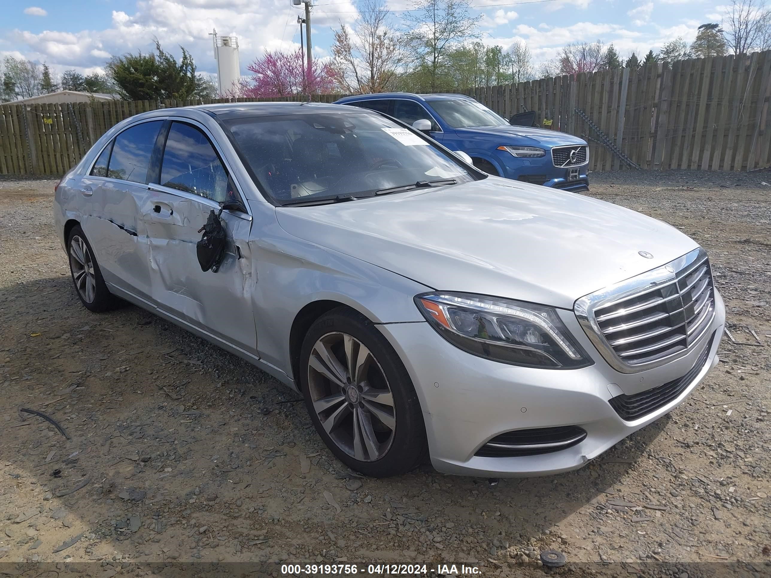 2015 Mercedes-Benz S 550 4Matic vin: WDDUG8FB5FA145239