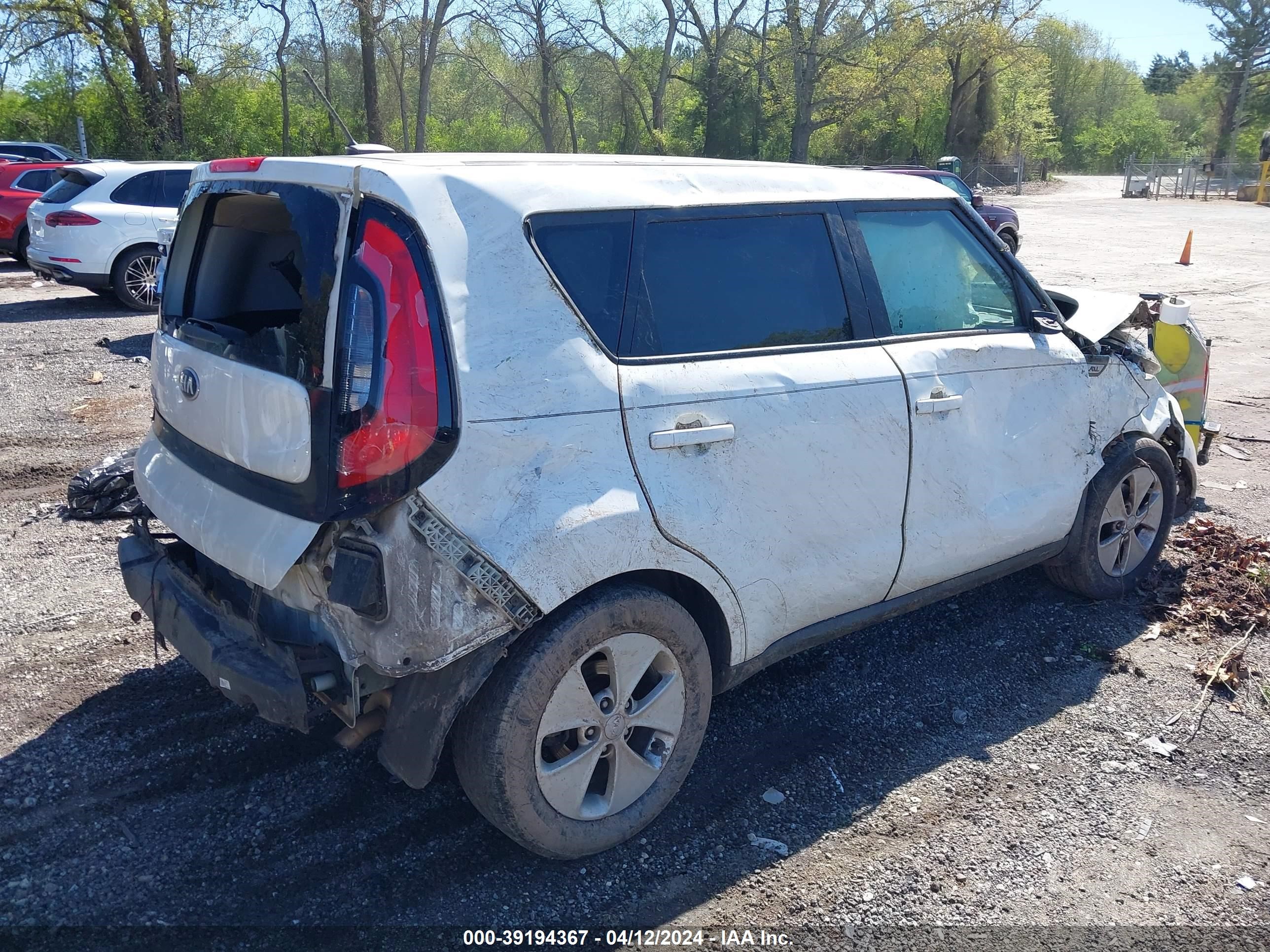 2016 Kia Soul vin: KNDJN2A24G7309182