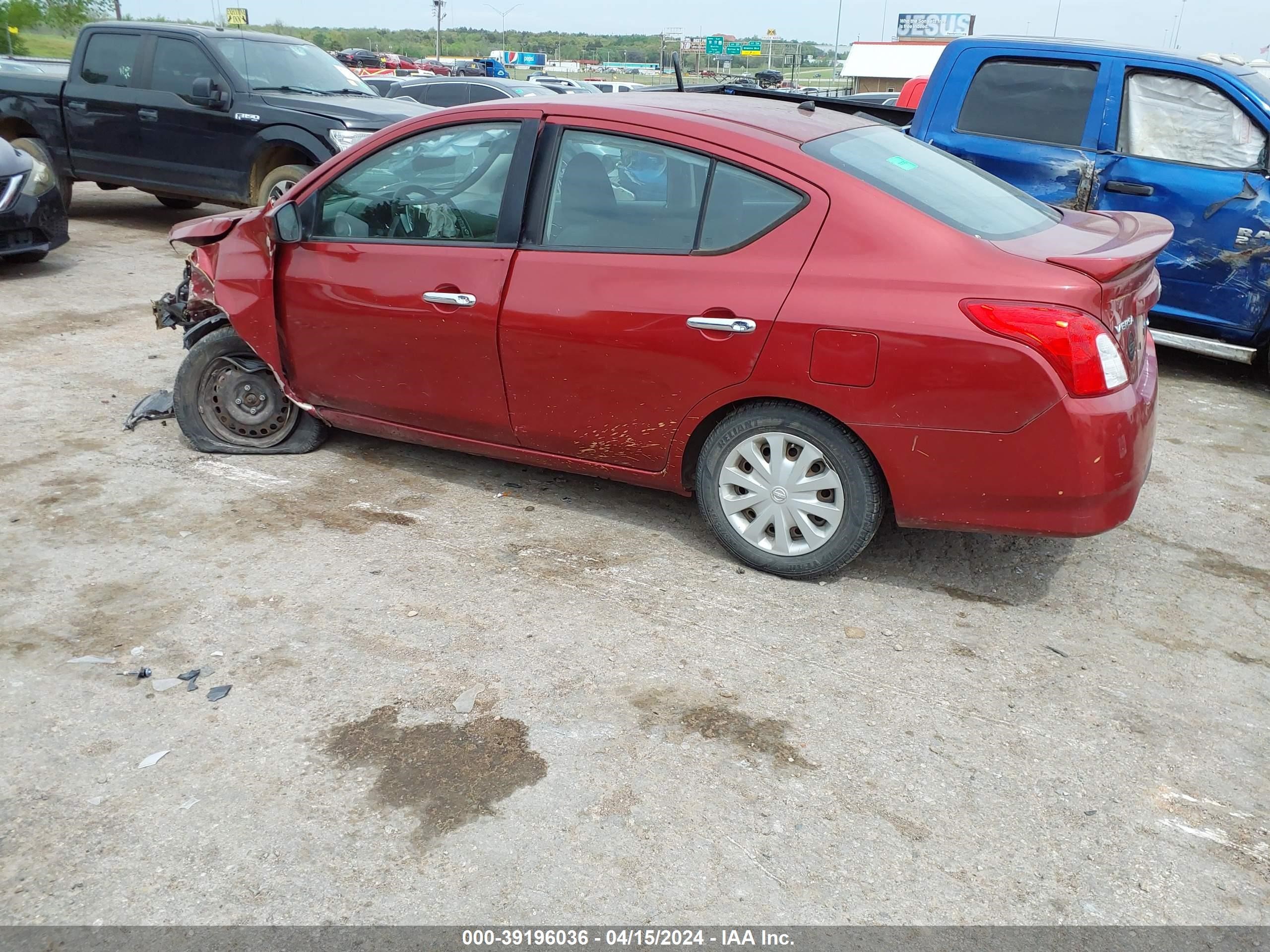 2016 Nissan Versa 1.6 S/1.6 S+/1.6 Sl/1.6 Sv vin: 3N1CN7AP3GL815229