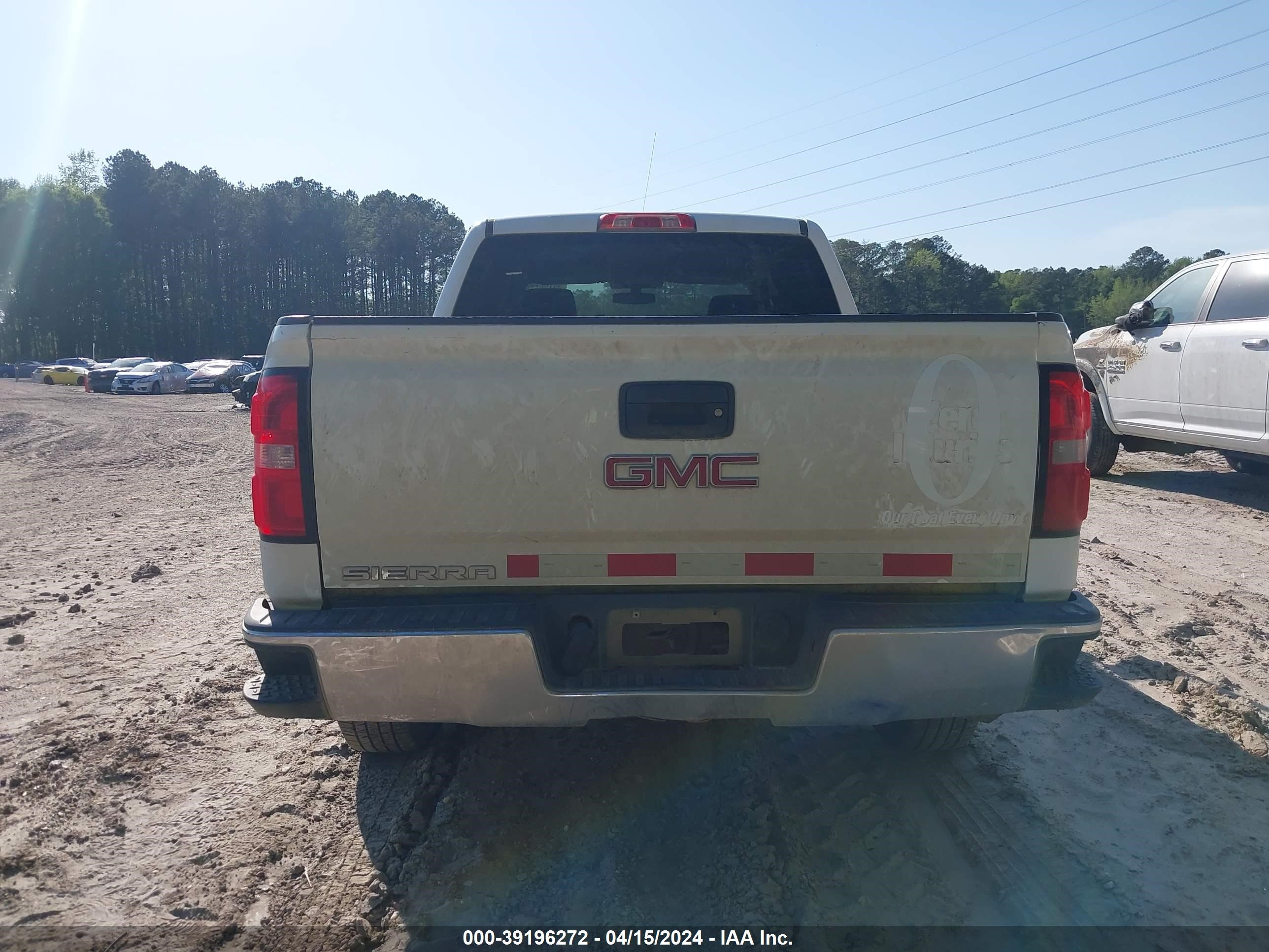 2018 GMC Sierra 1500 vin: 3GTP1LEH1JG165581