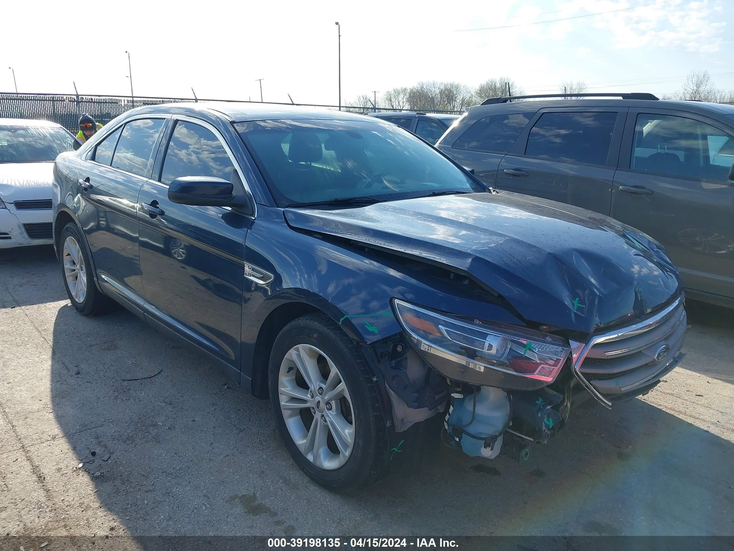 2016 Ford Taurus Sel vin: 1FAHP2E8XGG138130