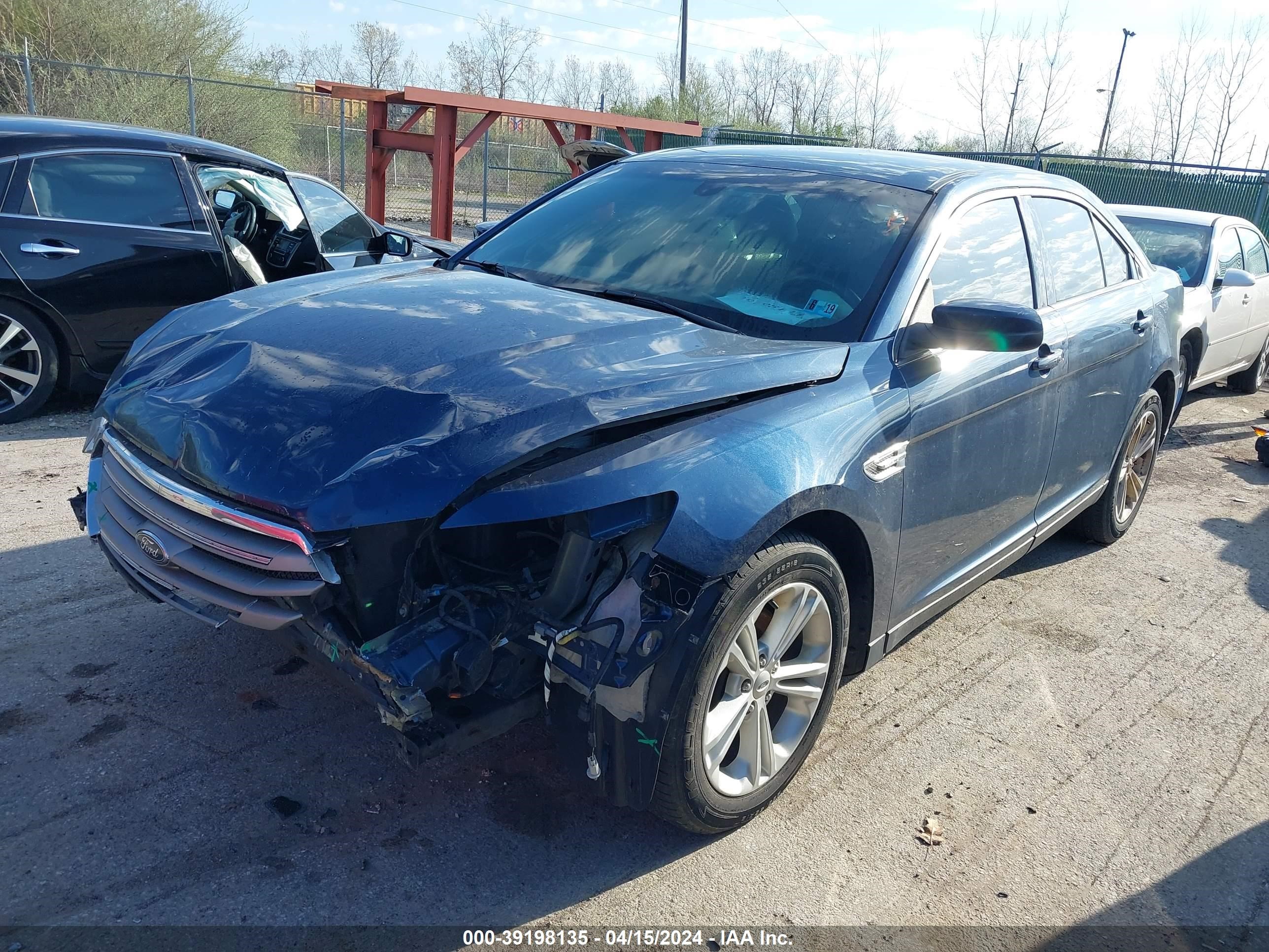 2016 Ford Taurus Sel vin: 1FAHP2E8XGG138130