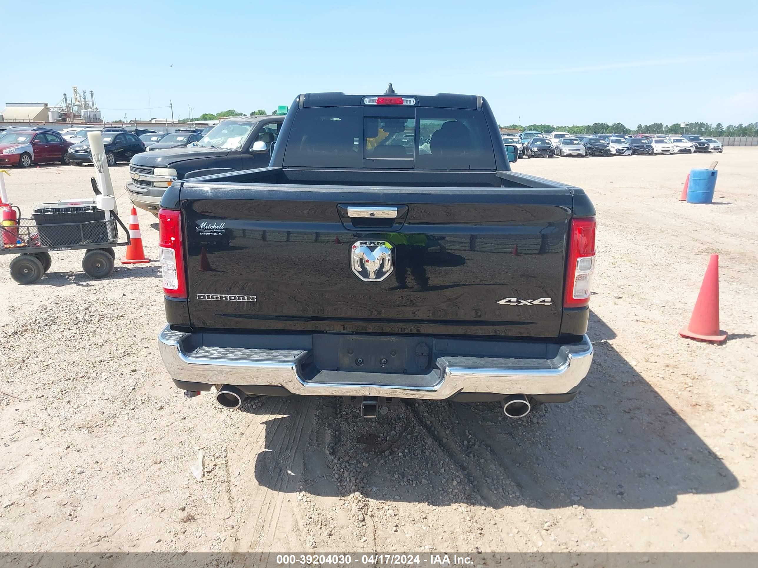 2020 Ram 1500 Big Horn/Lone Star vin: 1C6SRFBT7LN38301