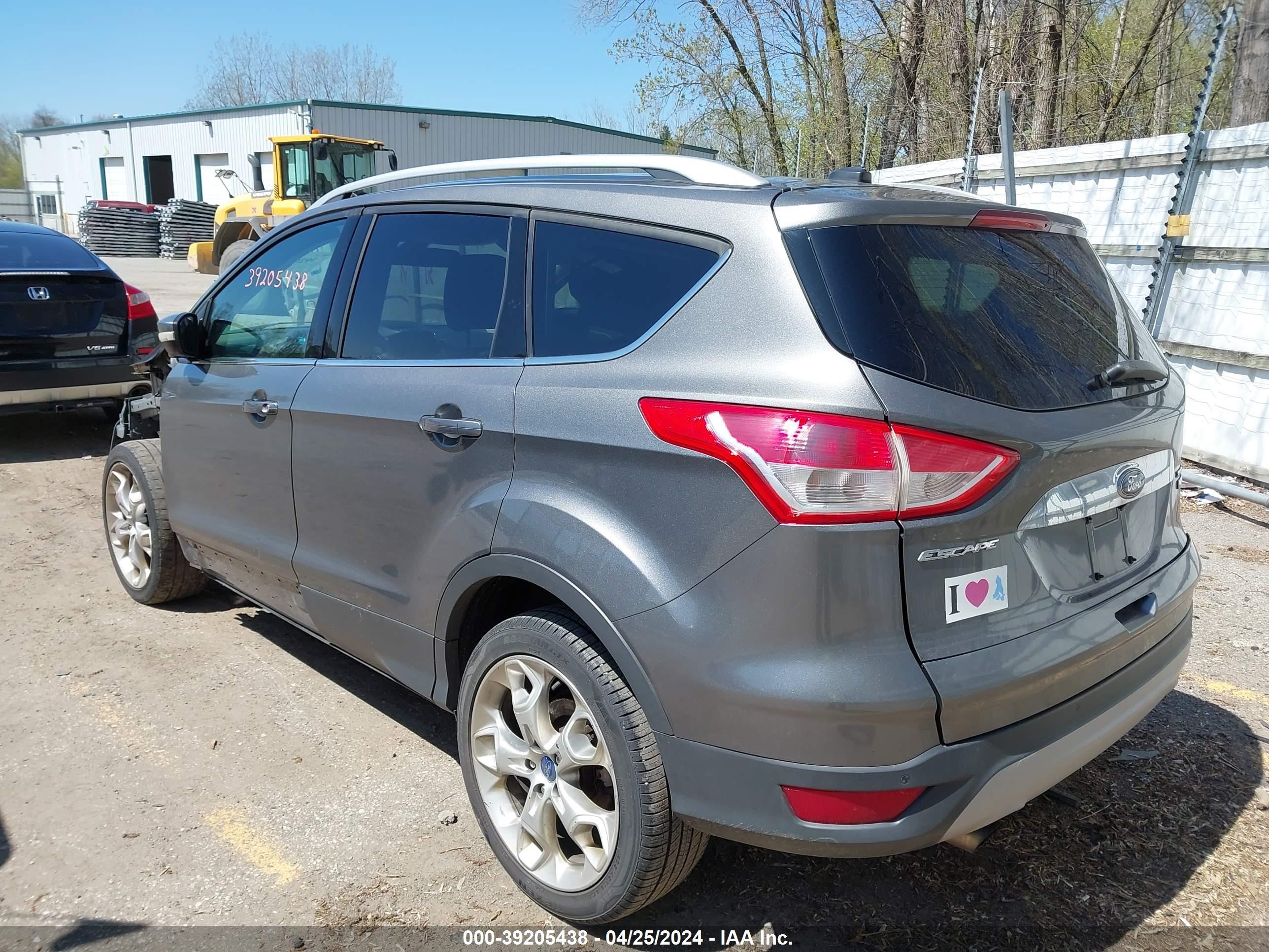 2014 Ford Escape Titanium vin: 1FMCU0JX7EUB14909