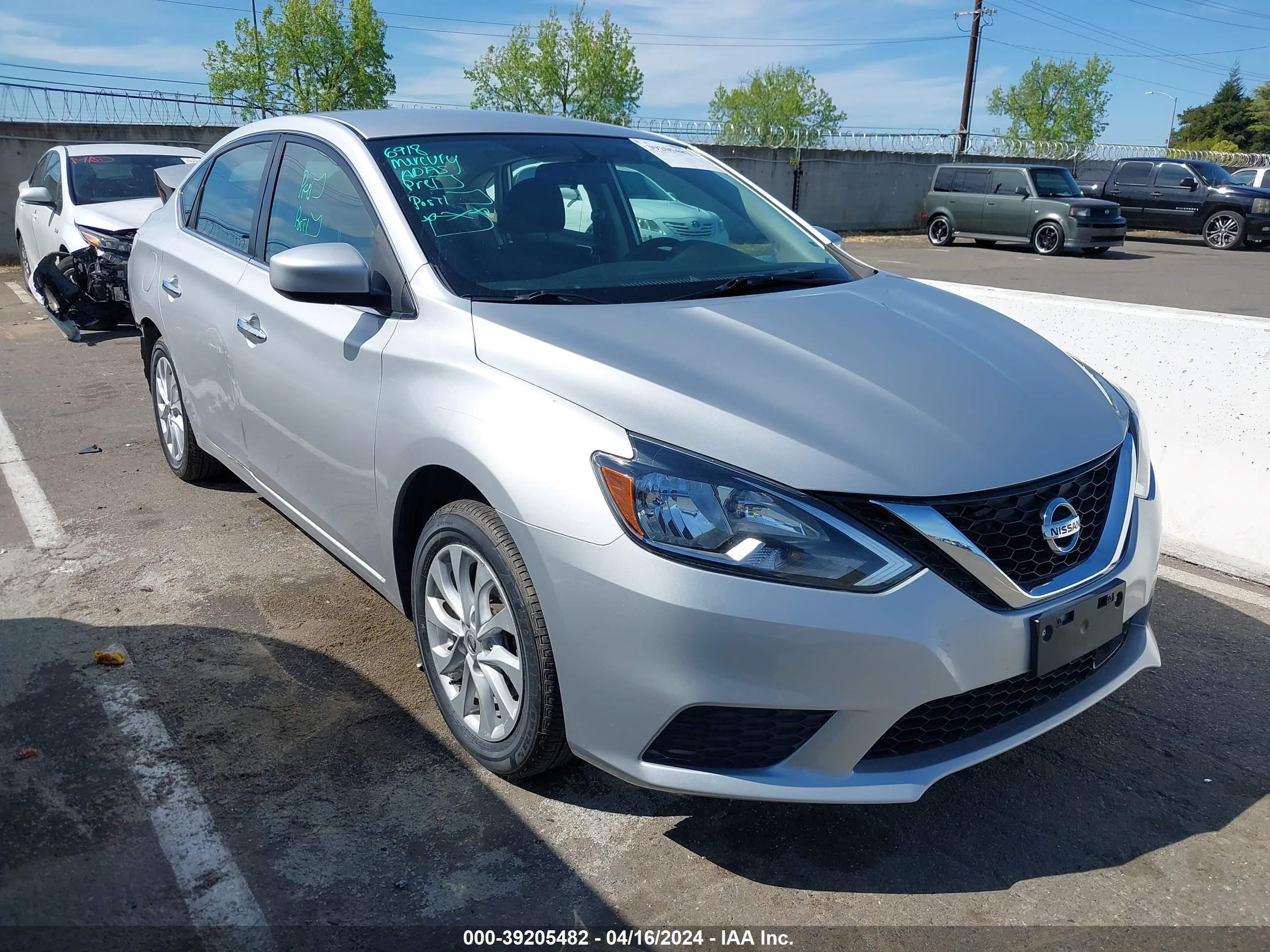 2018 Nissan Sentra Sv vin: 3N1AB7AP9JY244985