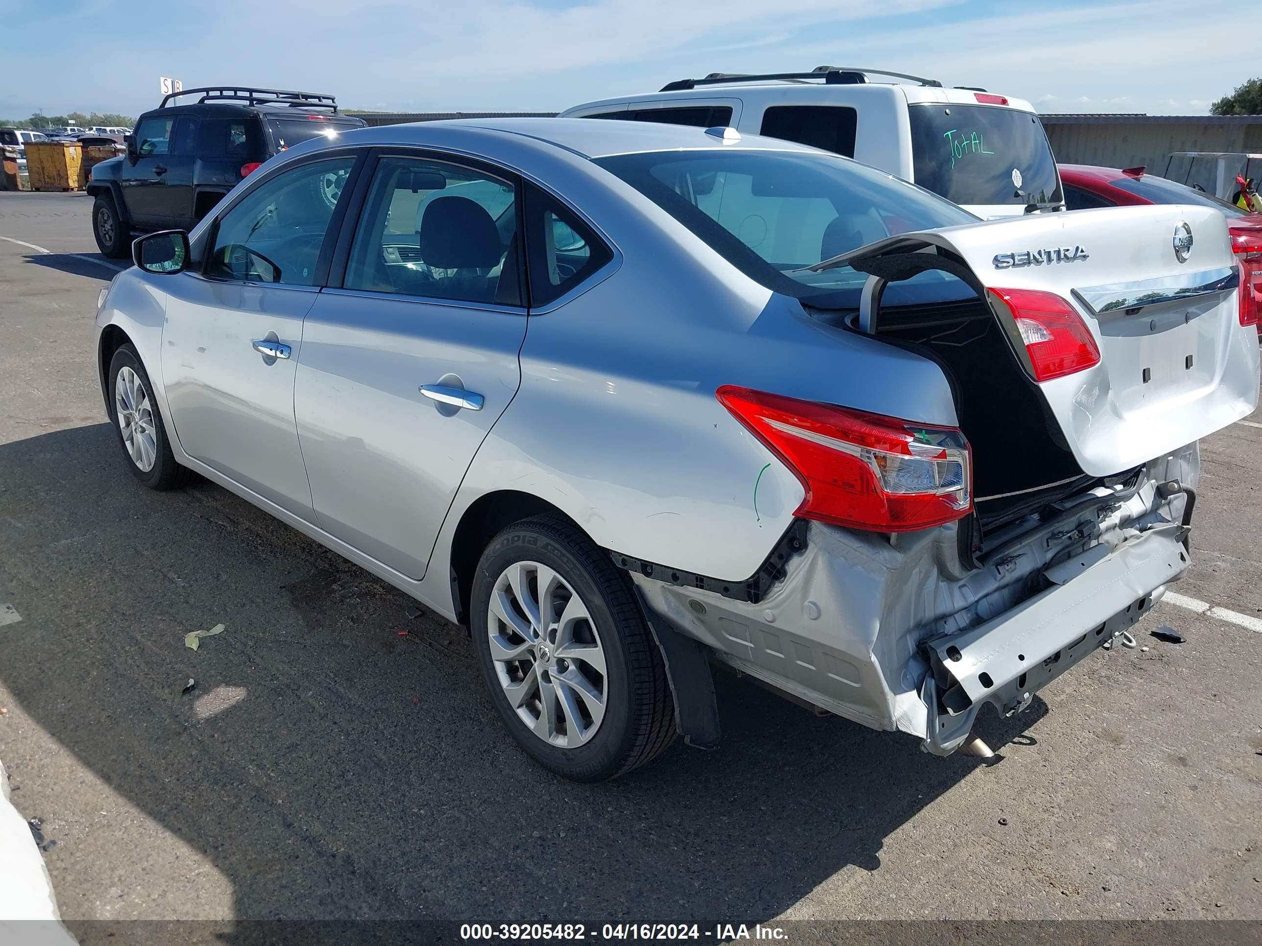 2018 Nissan Sentra Sv vin: 3N1AB7AP9JY244985