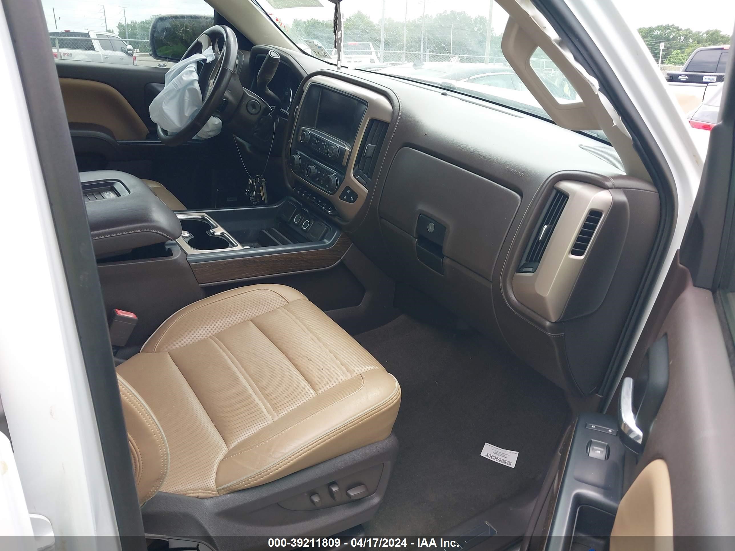 2018 GMC Sierra 1500 Denali vin: 3GTU2PEJ9JG189315