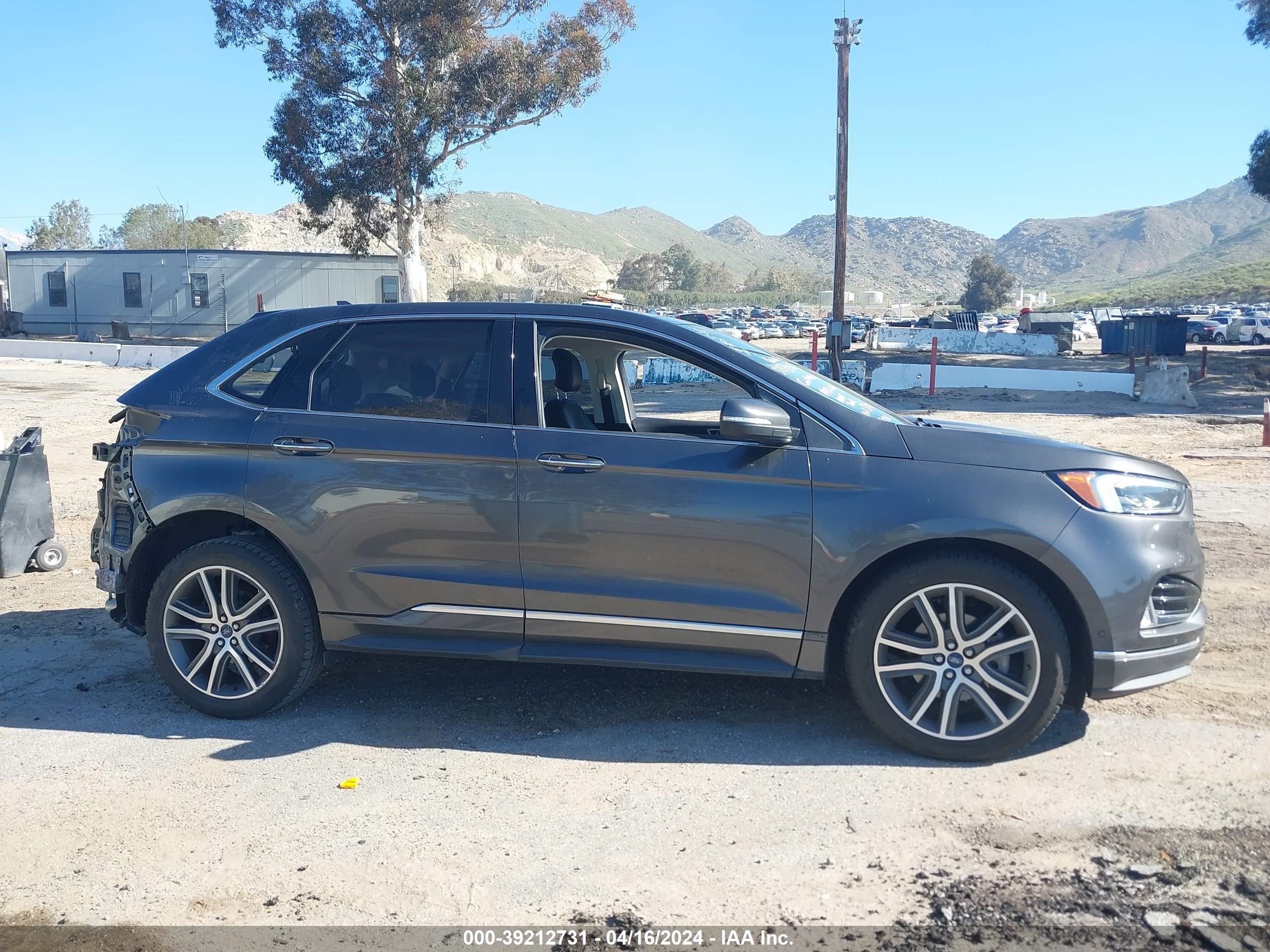 2019 Ford Edge Titanium vin: 2FMPK3K9XKBB49437