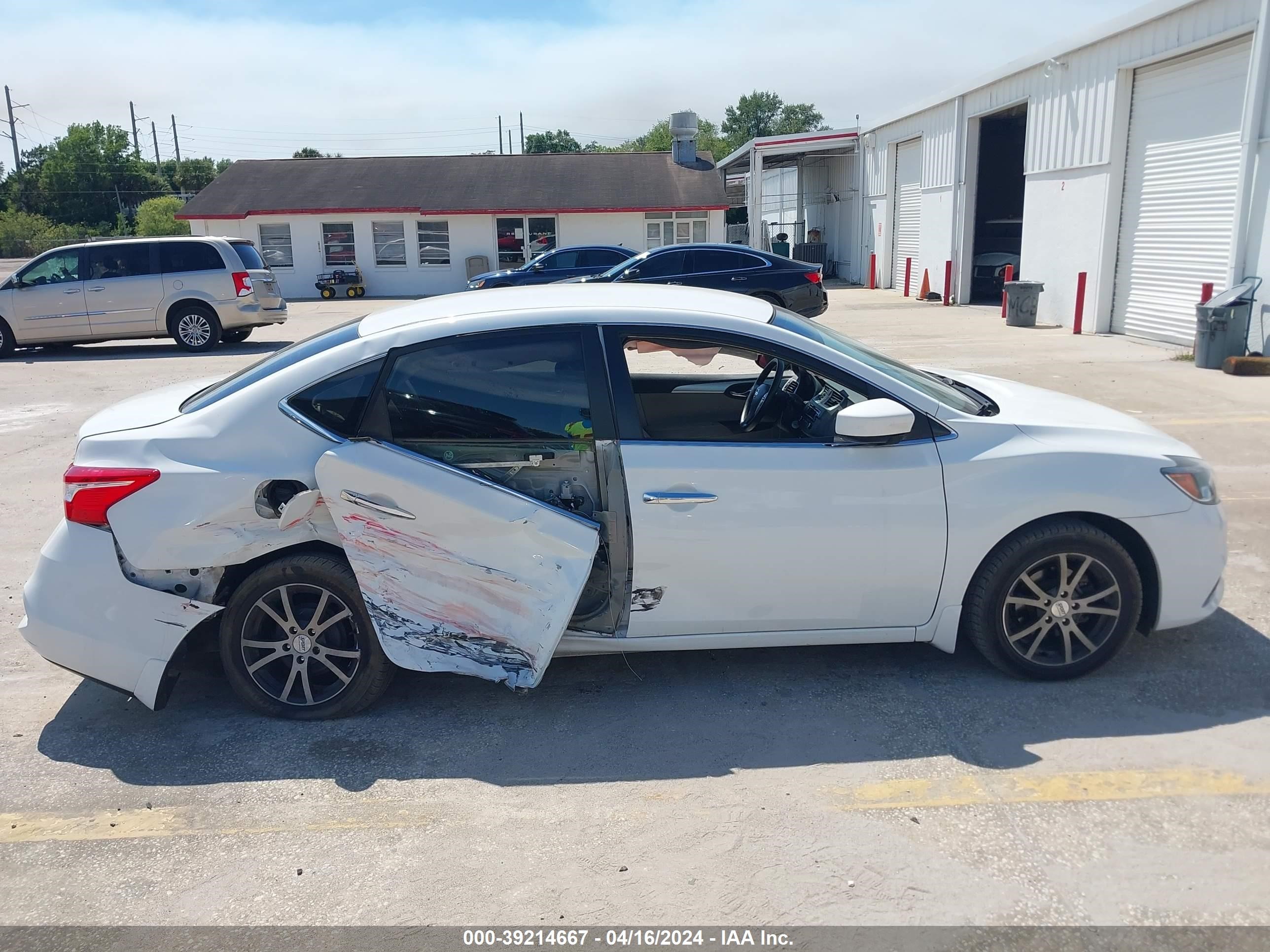 2017 Nissan Sentra S vin: 3N1AB7AP4HY277306